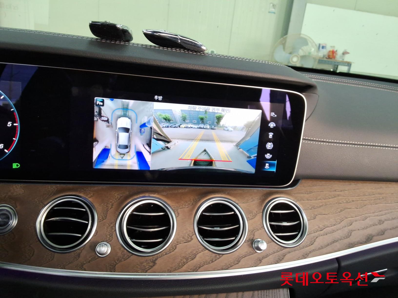 2022 - mercedes-benz e220