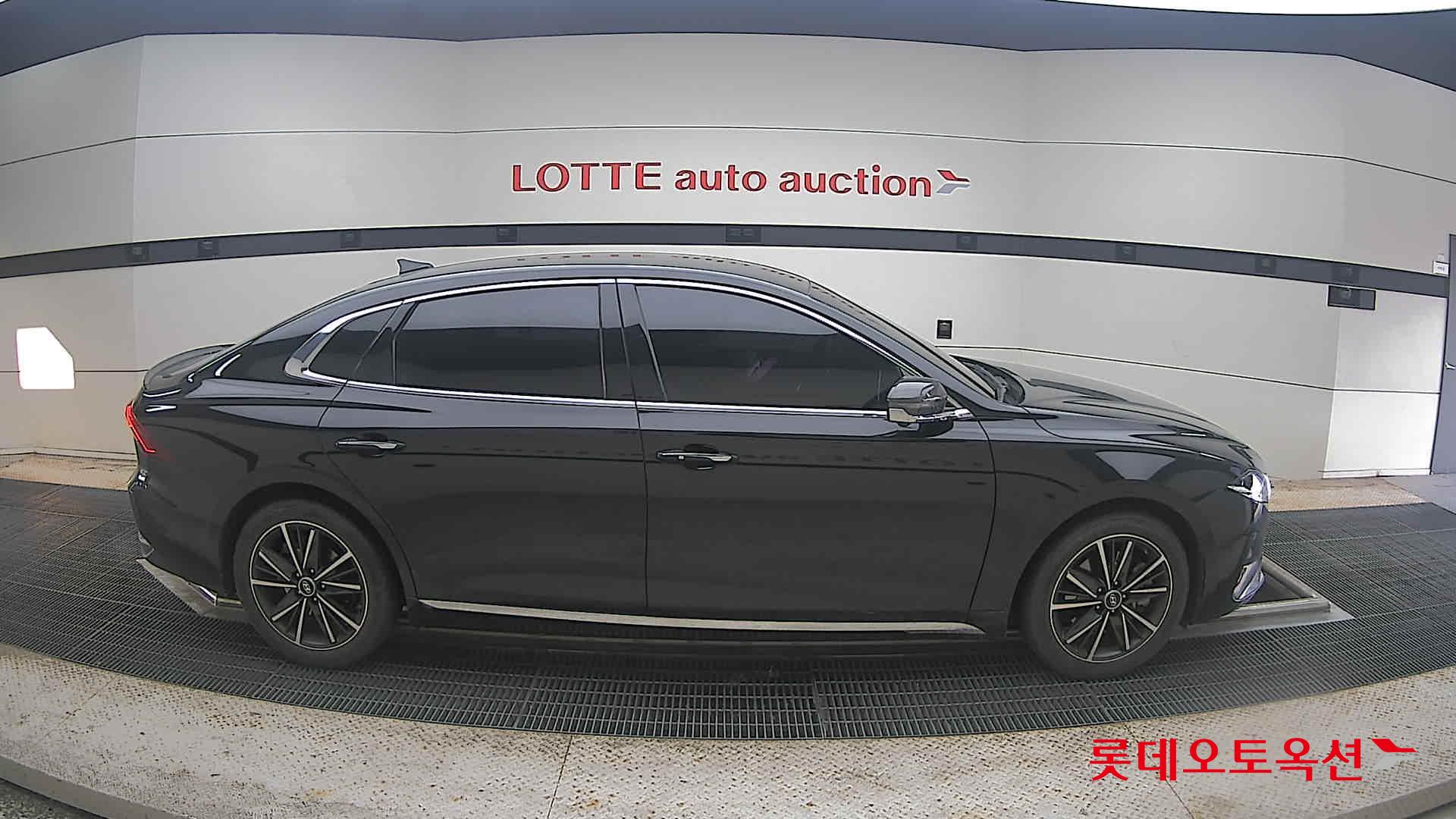 2022 - hyundai grandeur