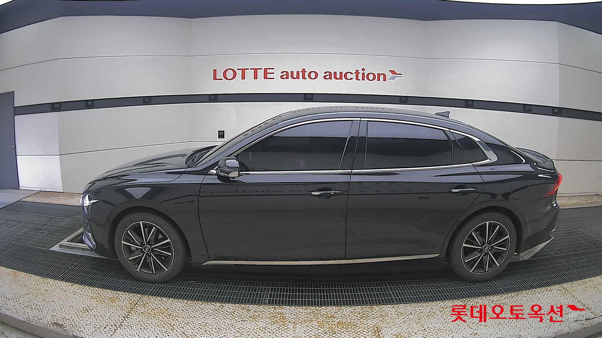 2022 - hyundai grandeur