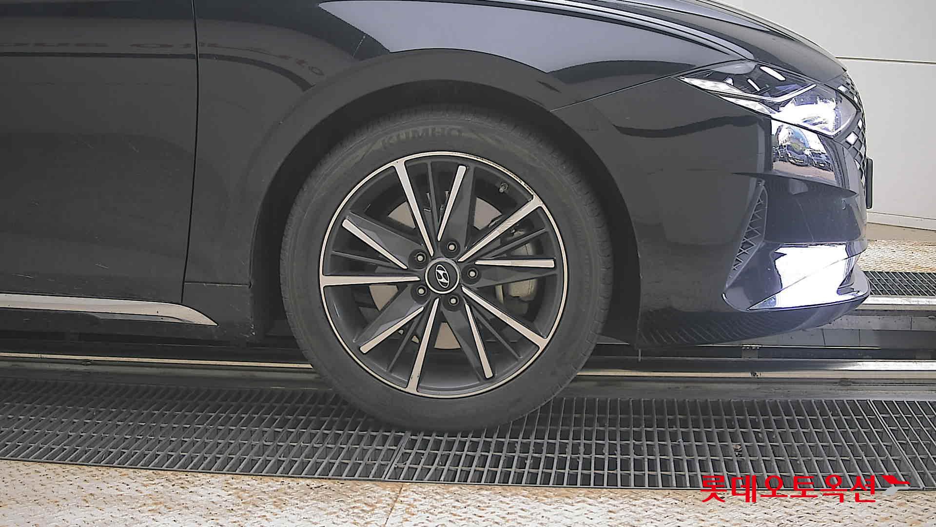 2022 - hyundai grandeur