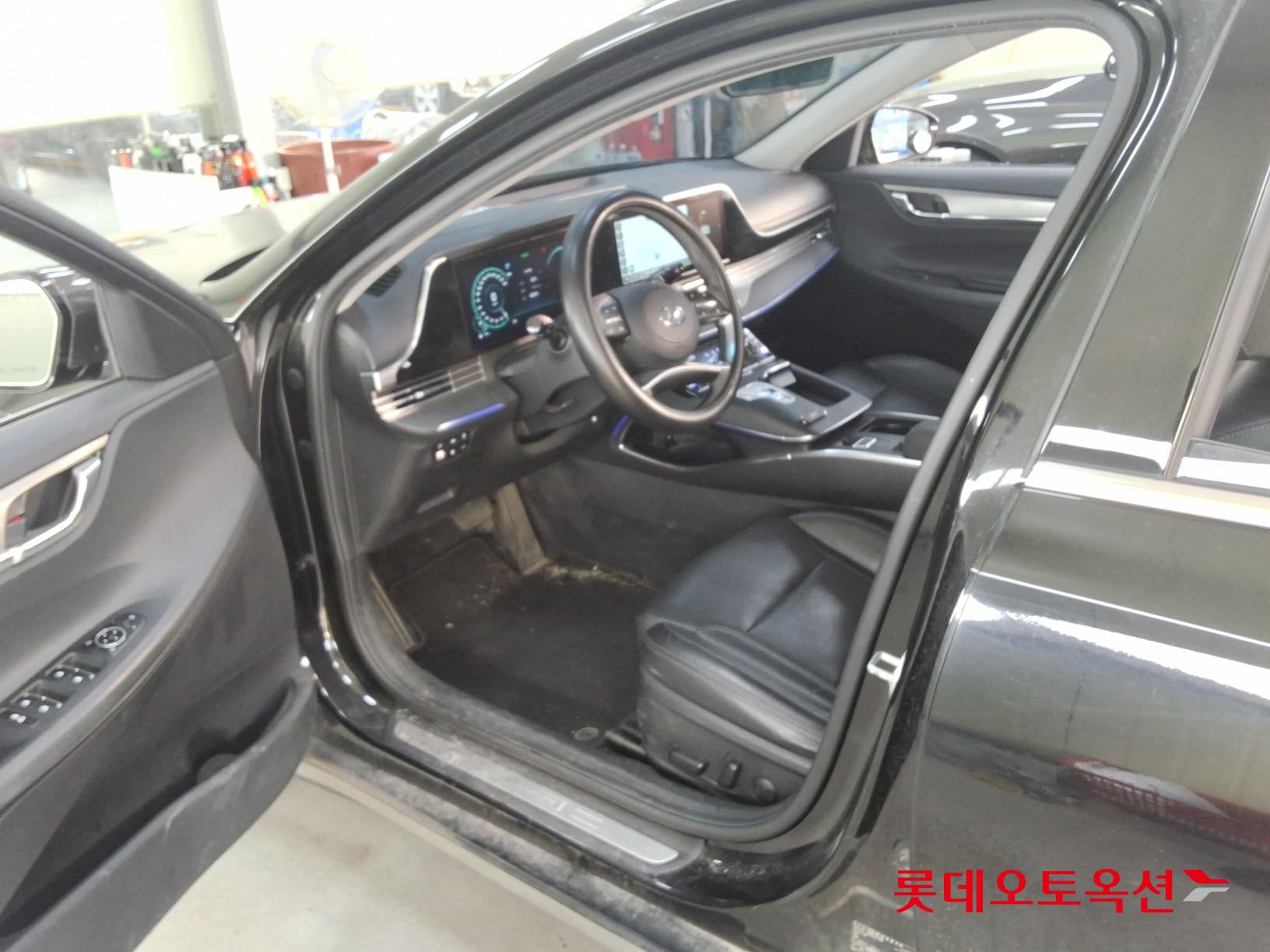 2022 - hyundai grandeur