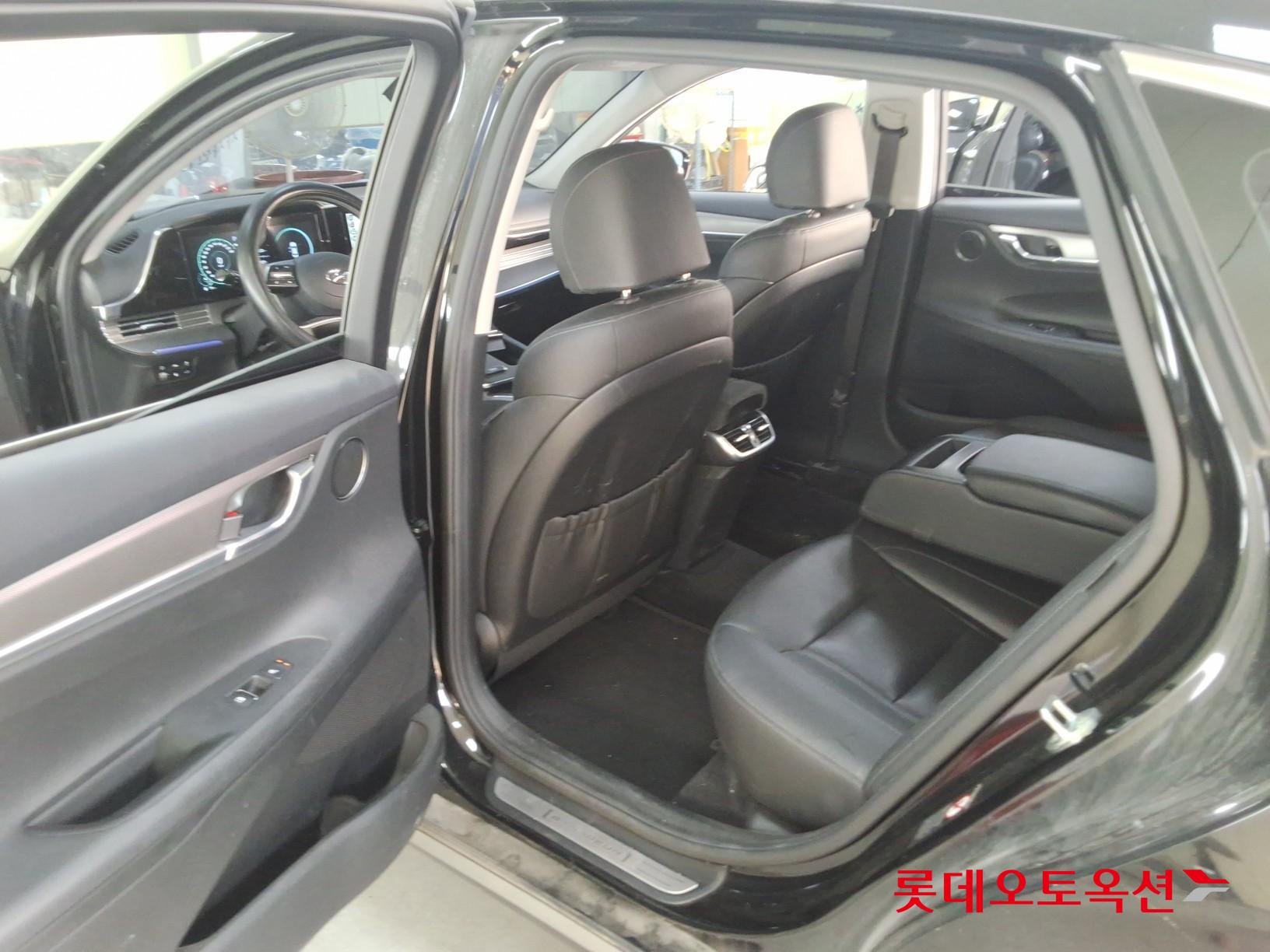 2022 - hyundai grandeur