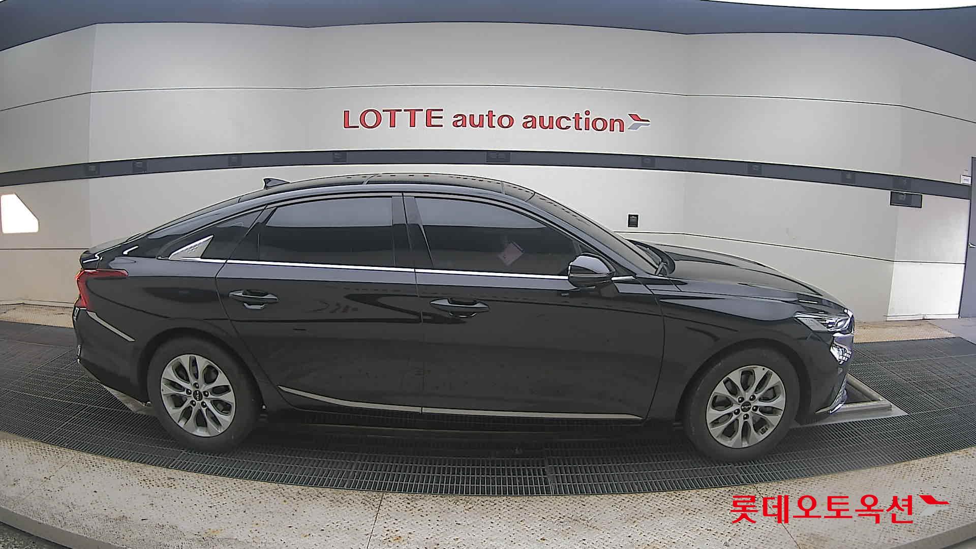 2023 - kia k8