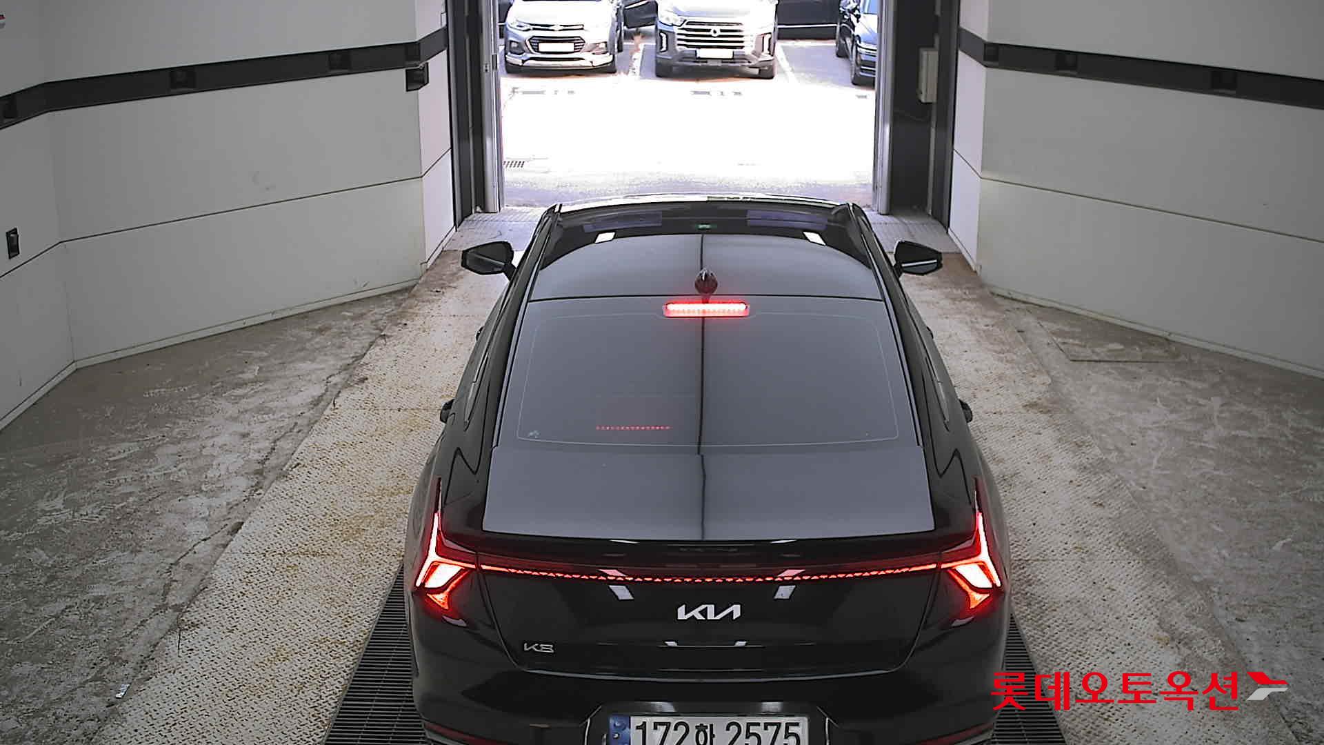 2023 - kia k8
