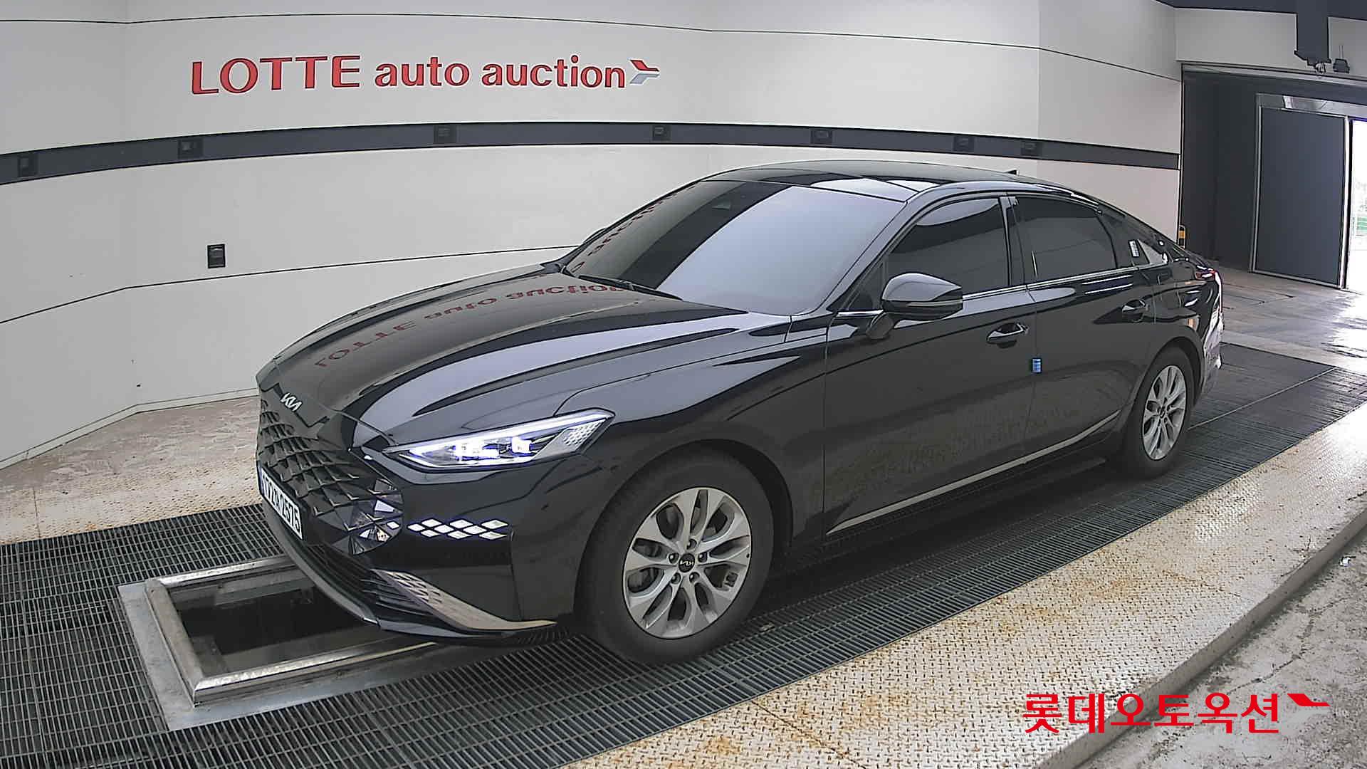 2023 - kia k8