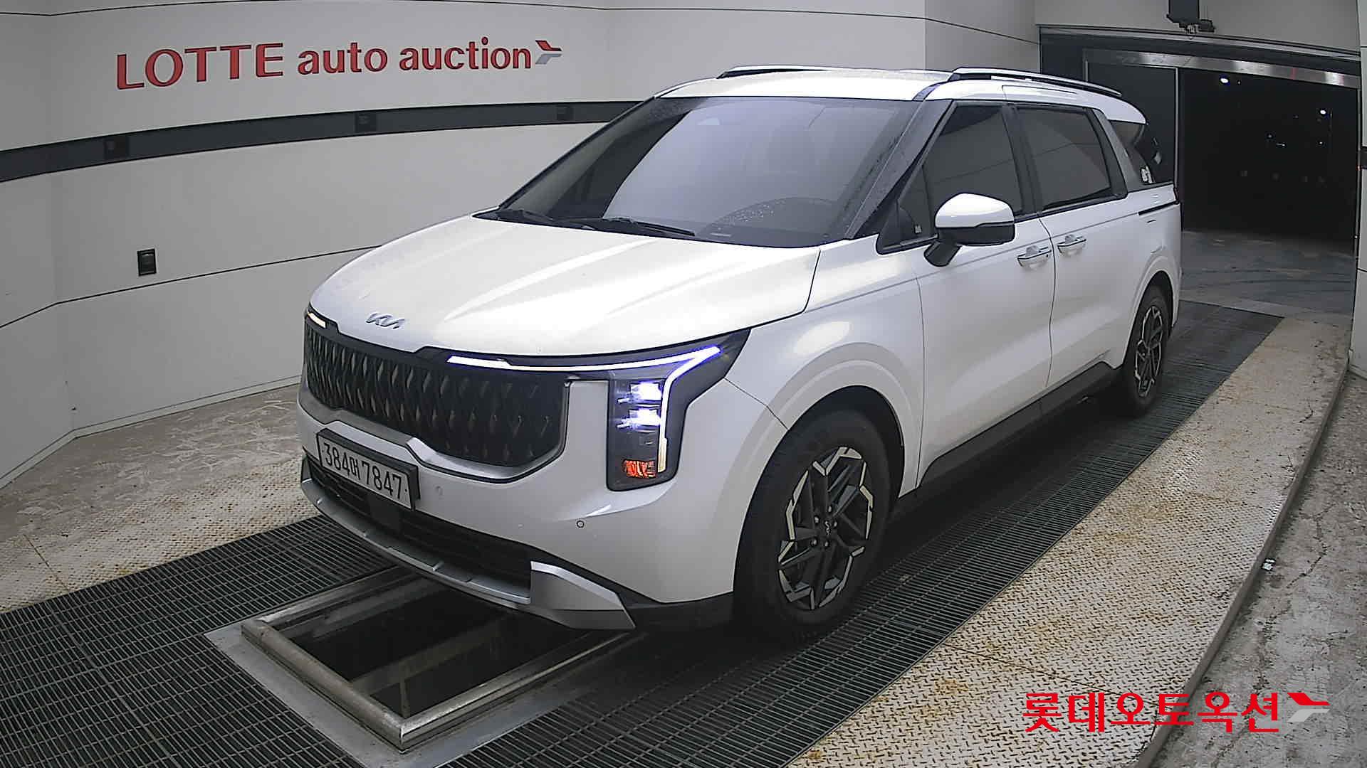 2024 - kia carnival