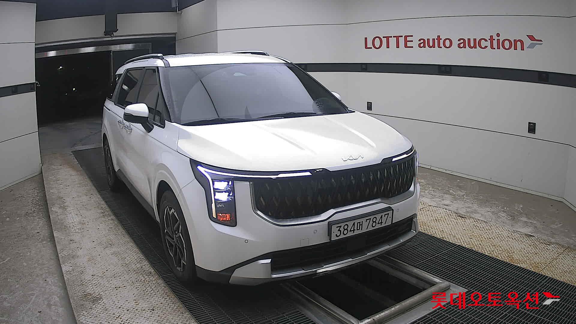 2024 - kia carnival