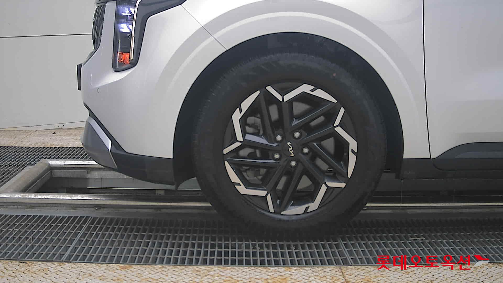 2024 - kia carnival