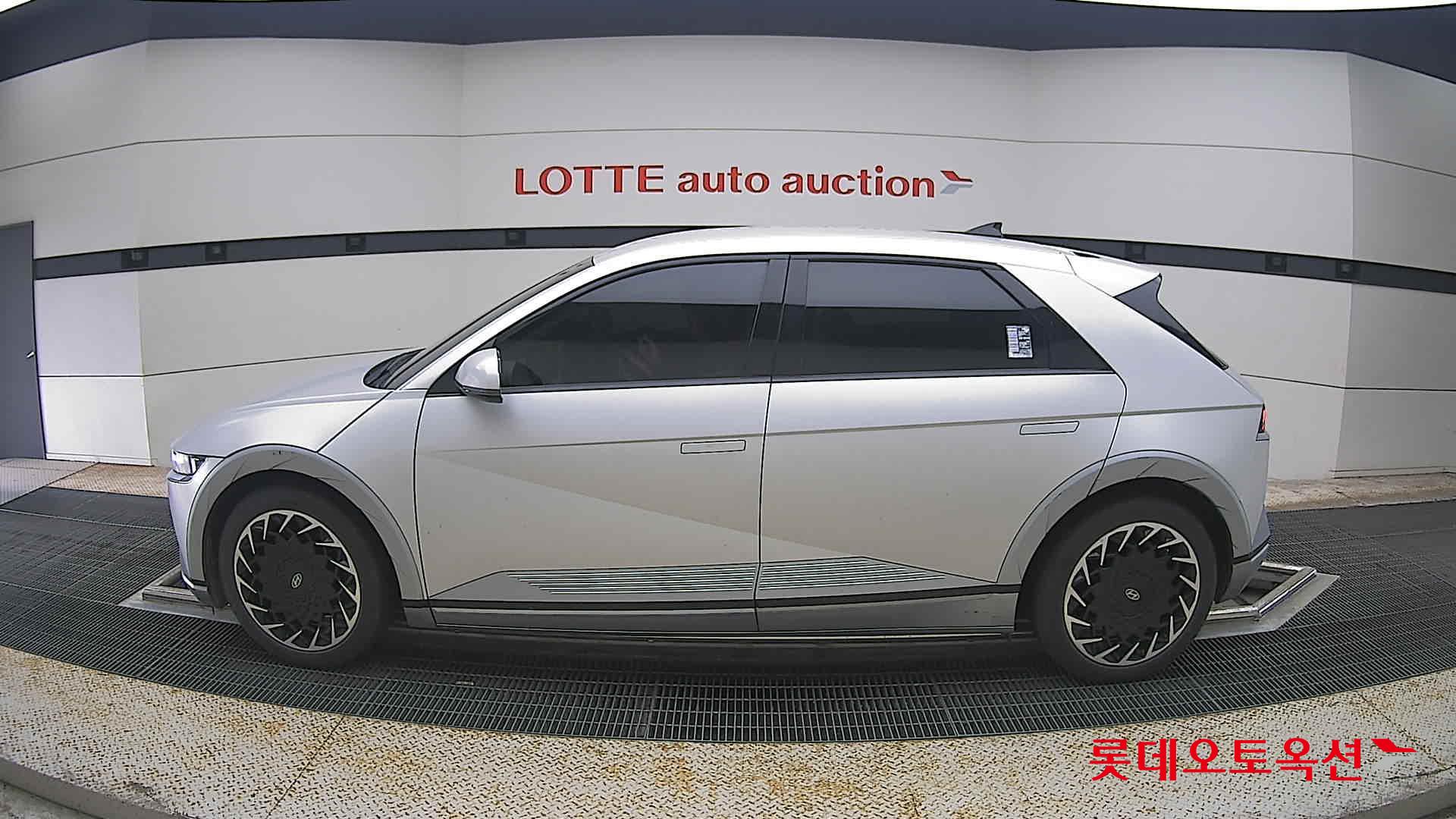 2022 - hyundai ioniq