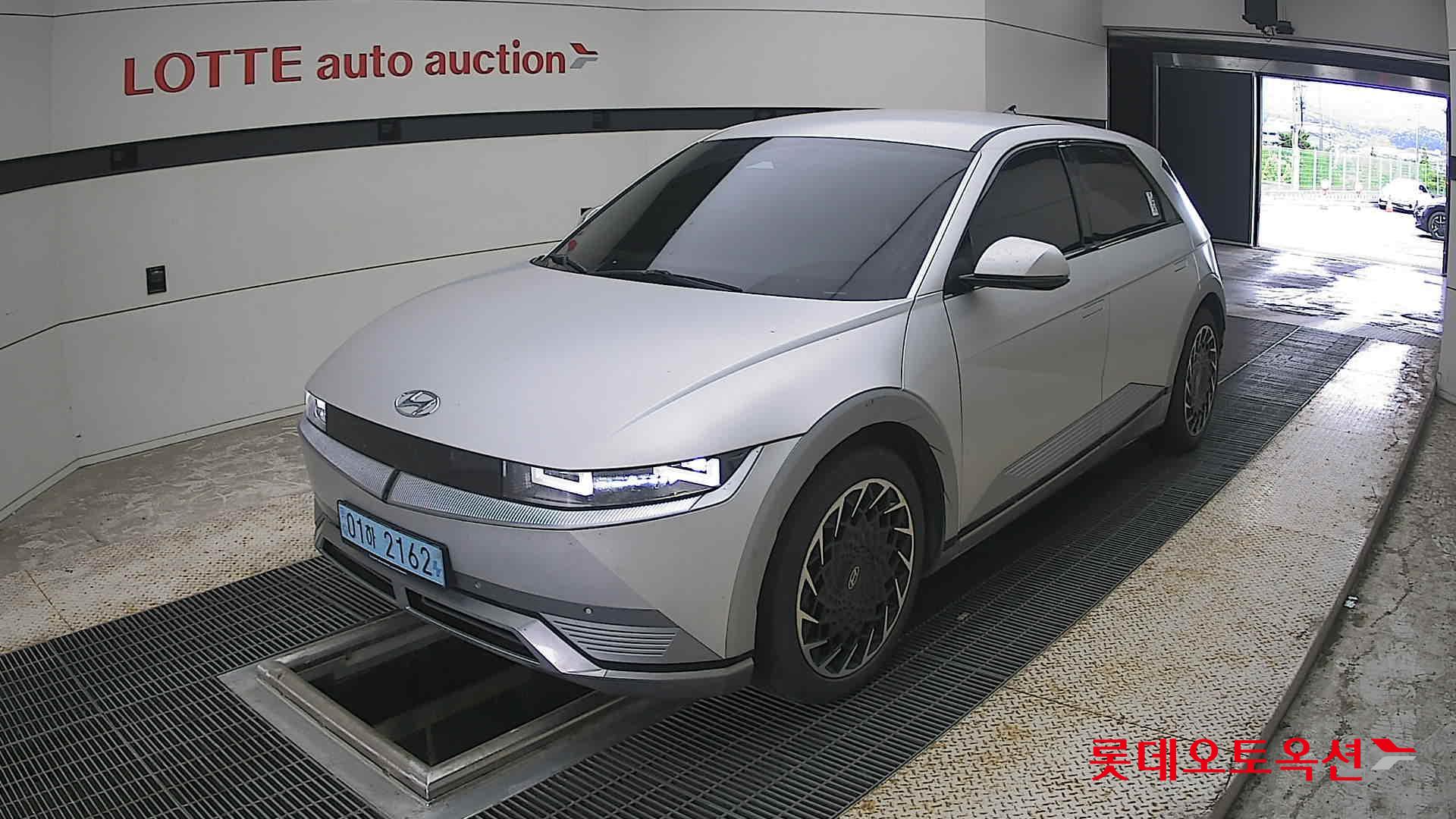 2022 - hyundai ioniq