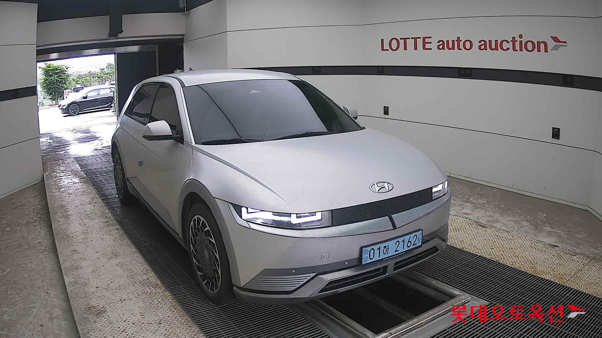 2022 - hyundai ioniq