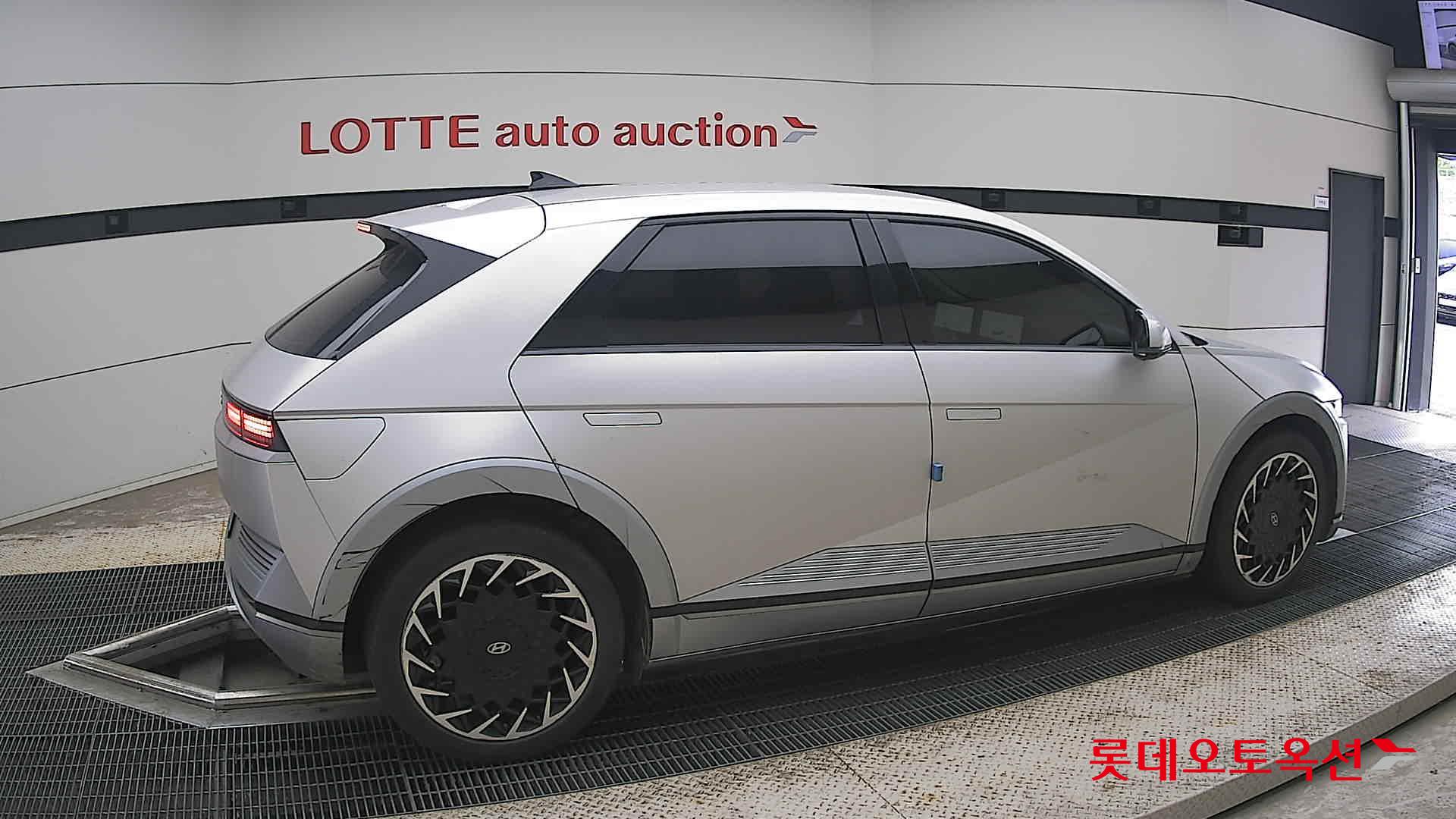 2022 - hyundai ioniq