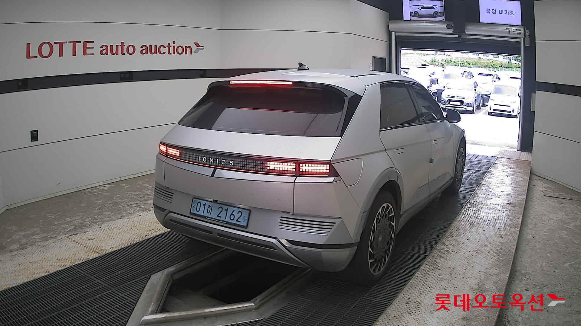 2022 - hyundai ioniq