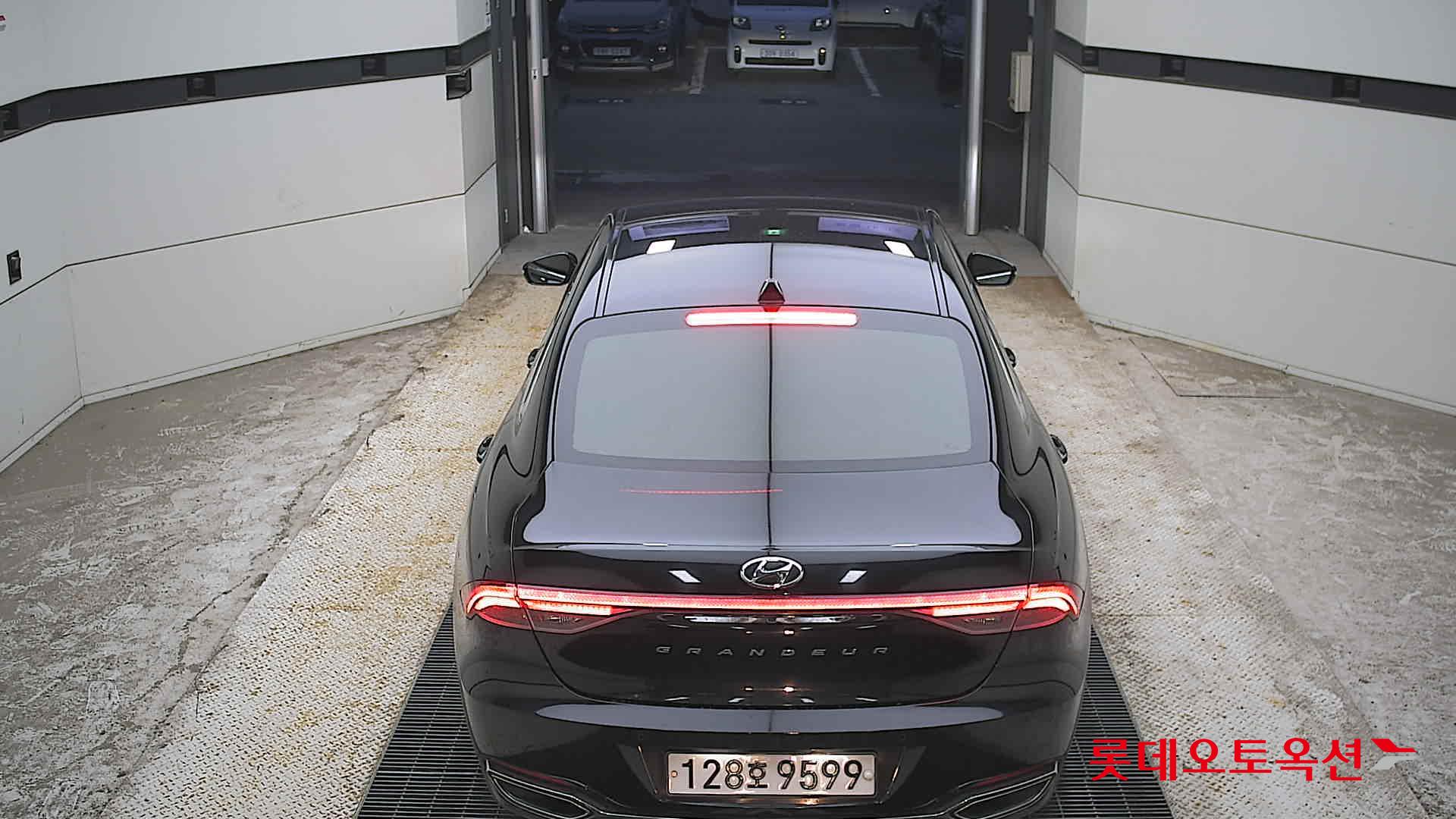 2020 - hyundai grandeur