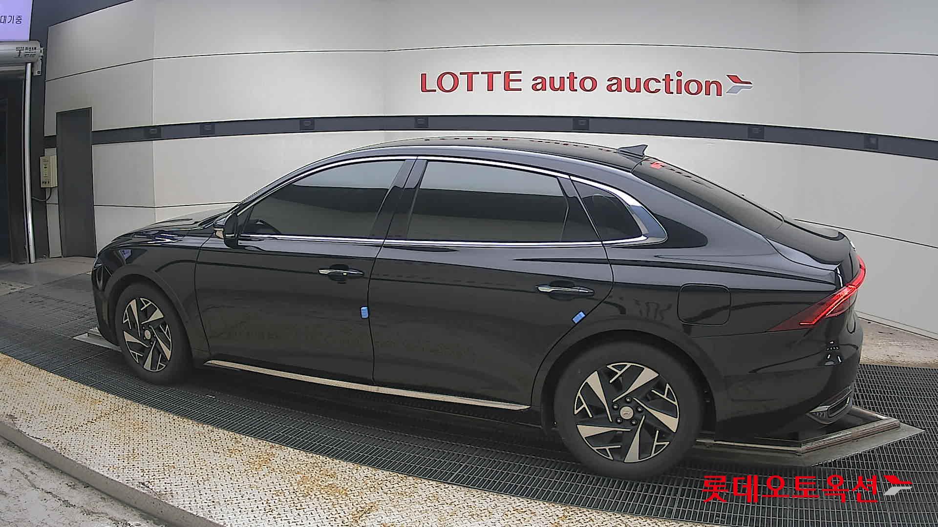 2020 - hyundai grandeur