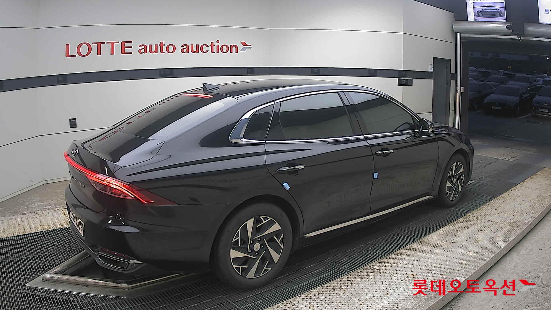 2020 - hyundai grandeur