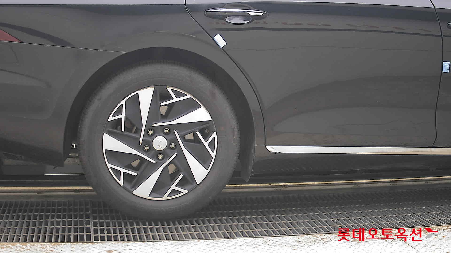 2020 - hyundai grandeur