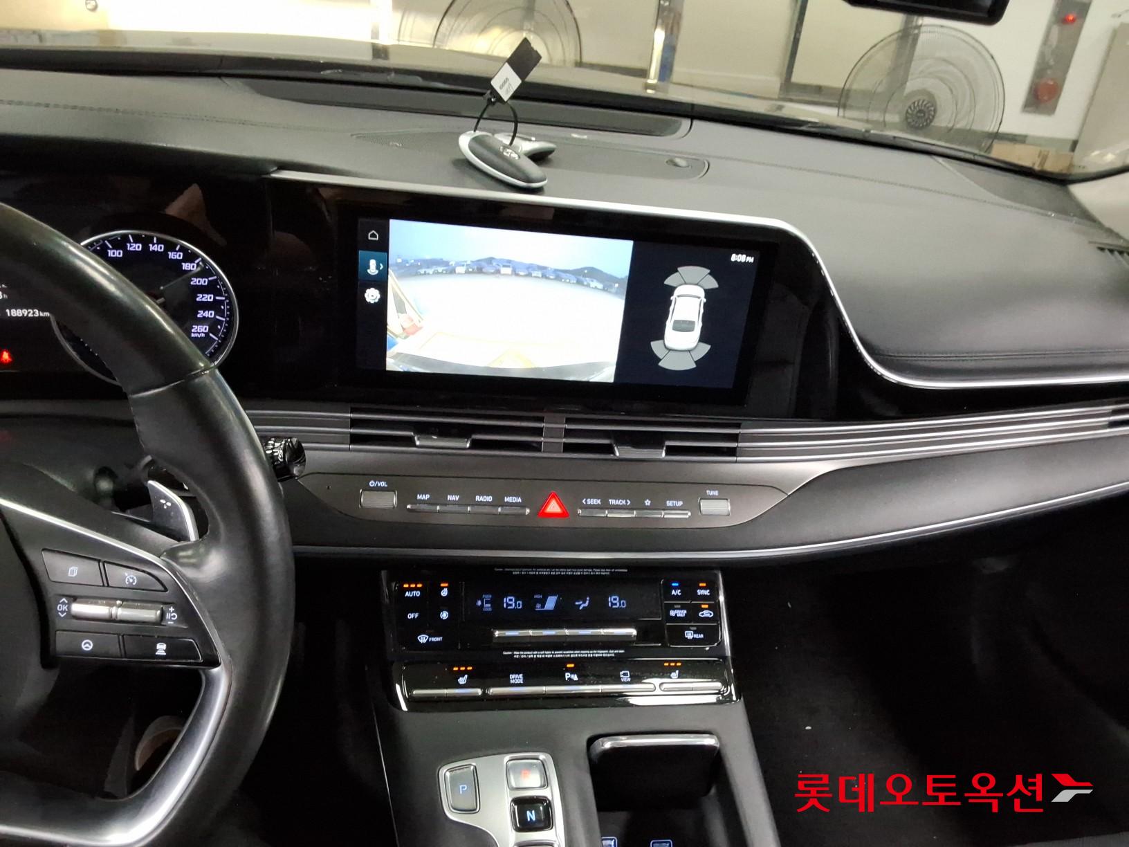 2020 - hyundai grandeur