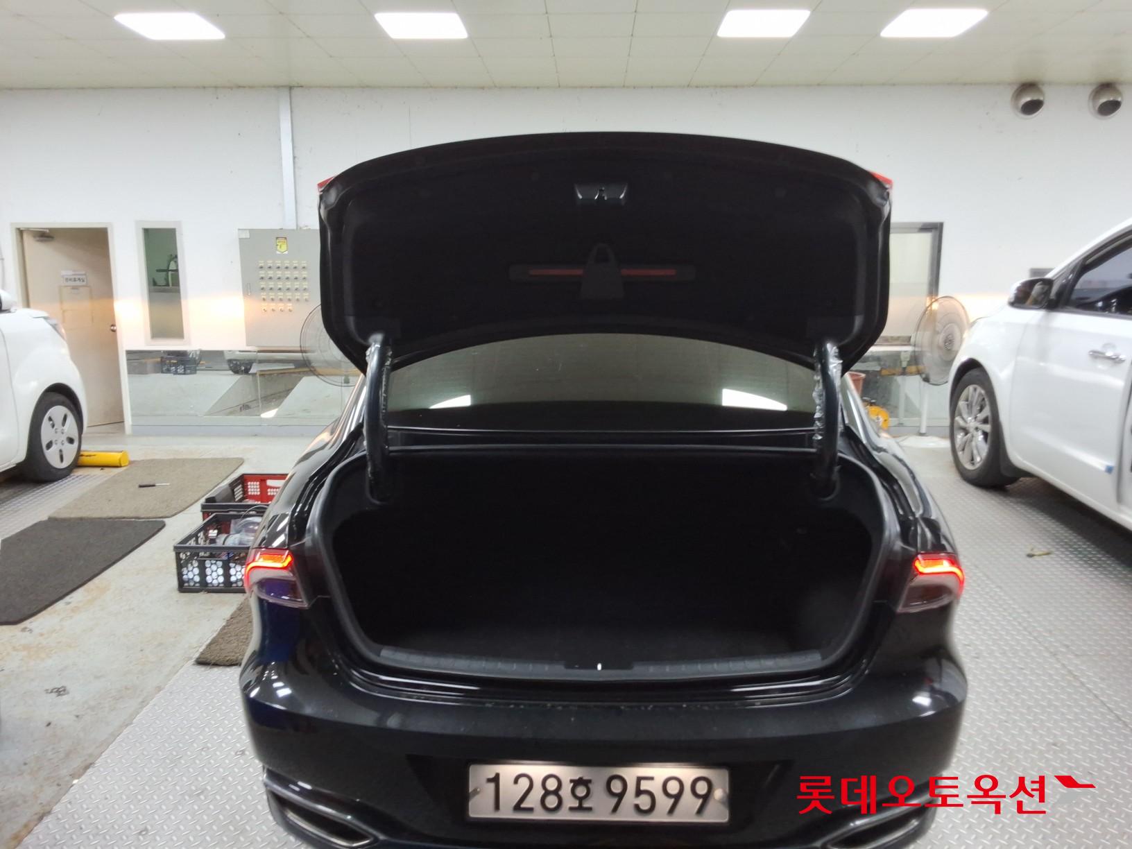 2020 - hyundai grandeur