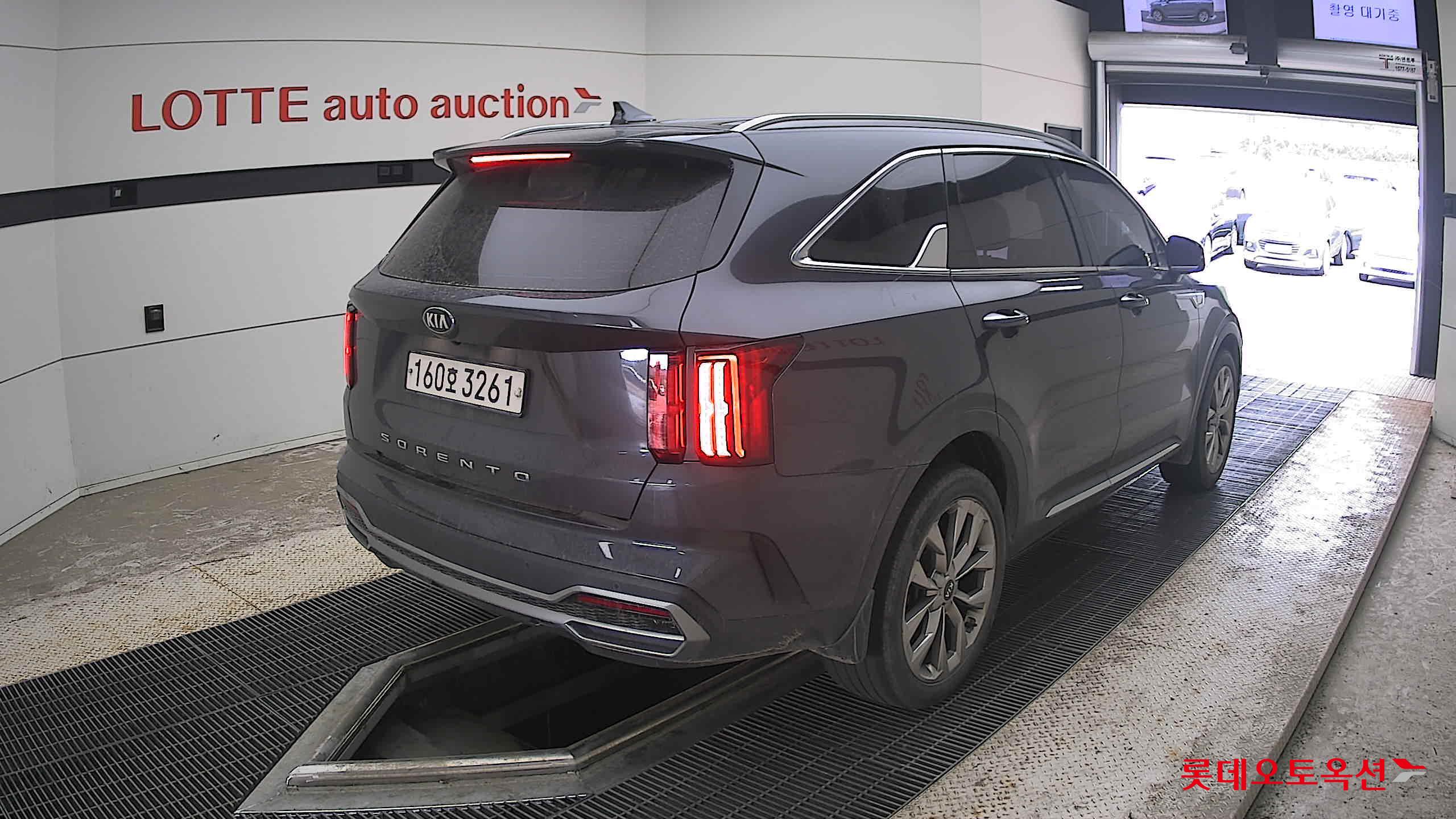 2021 - kia sorento