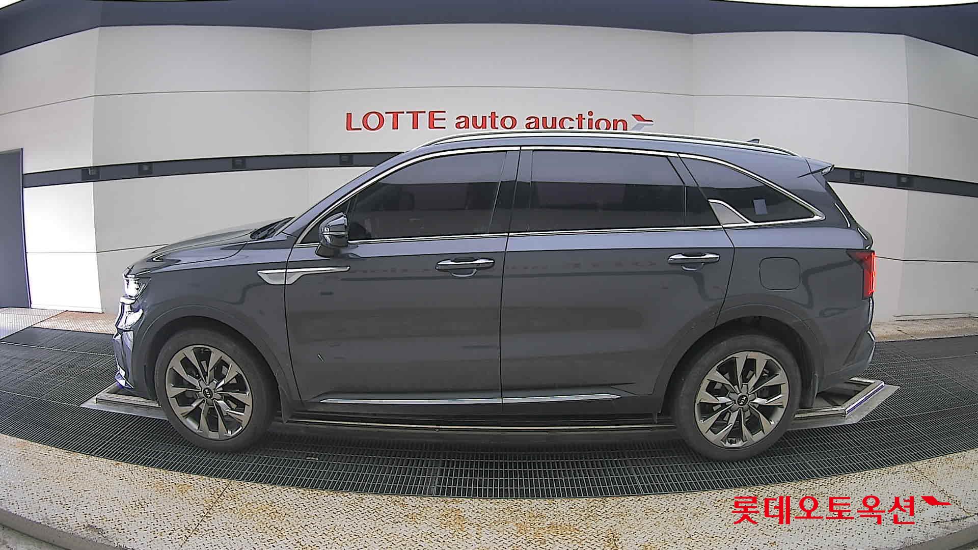 2021 - kia sorento