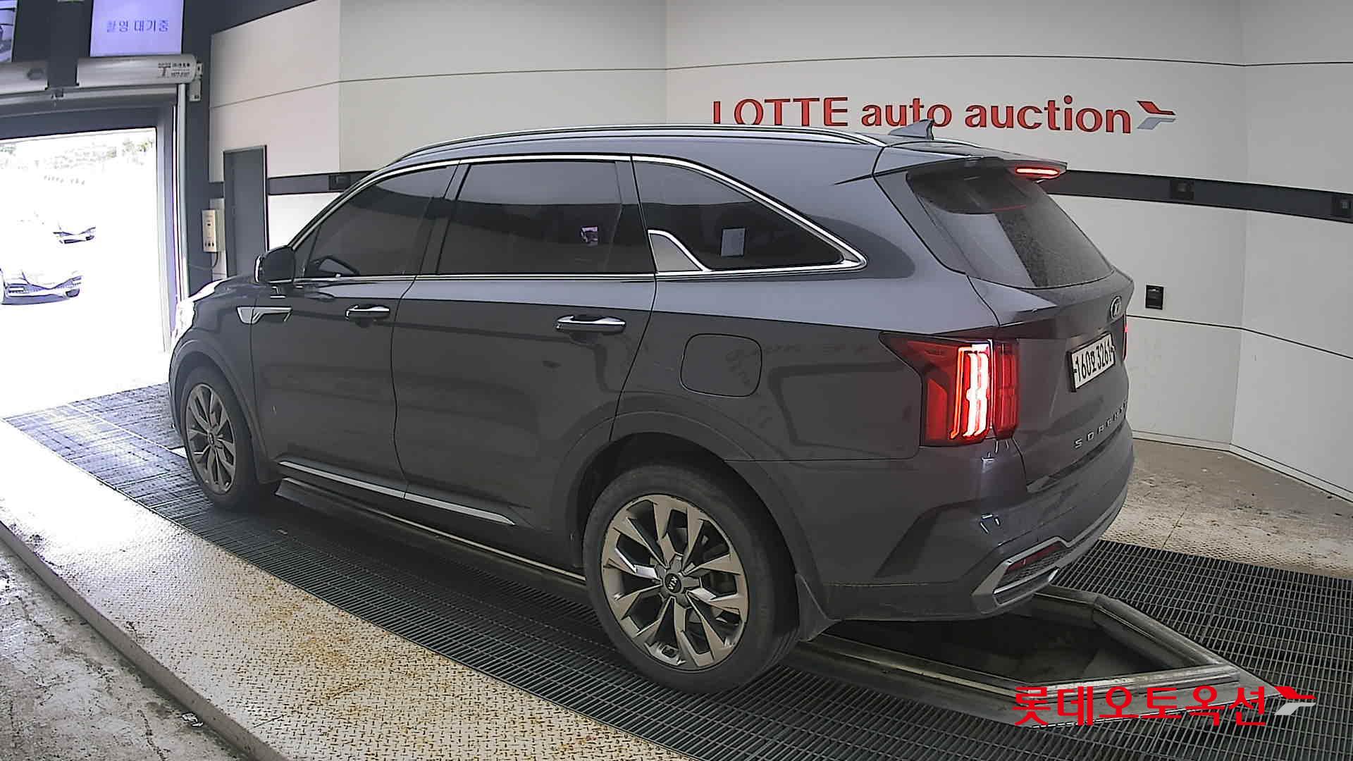 2021 - kia sorento
