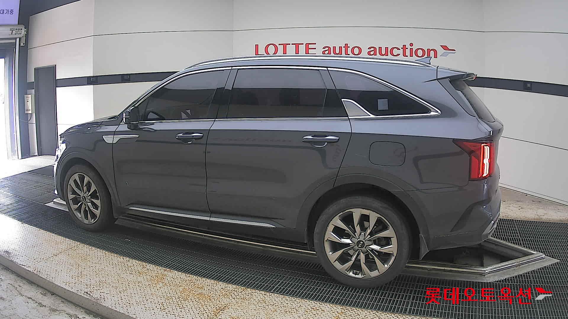 2021 - kia sorento
