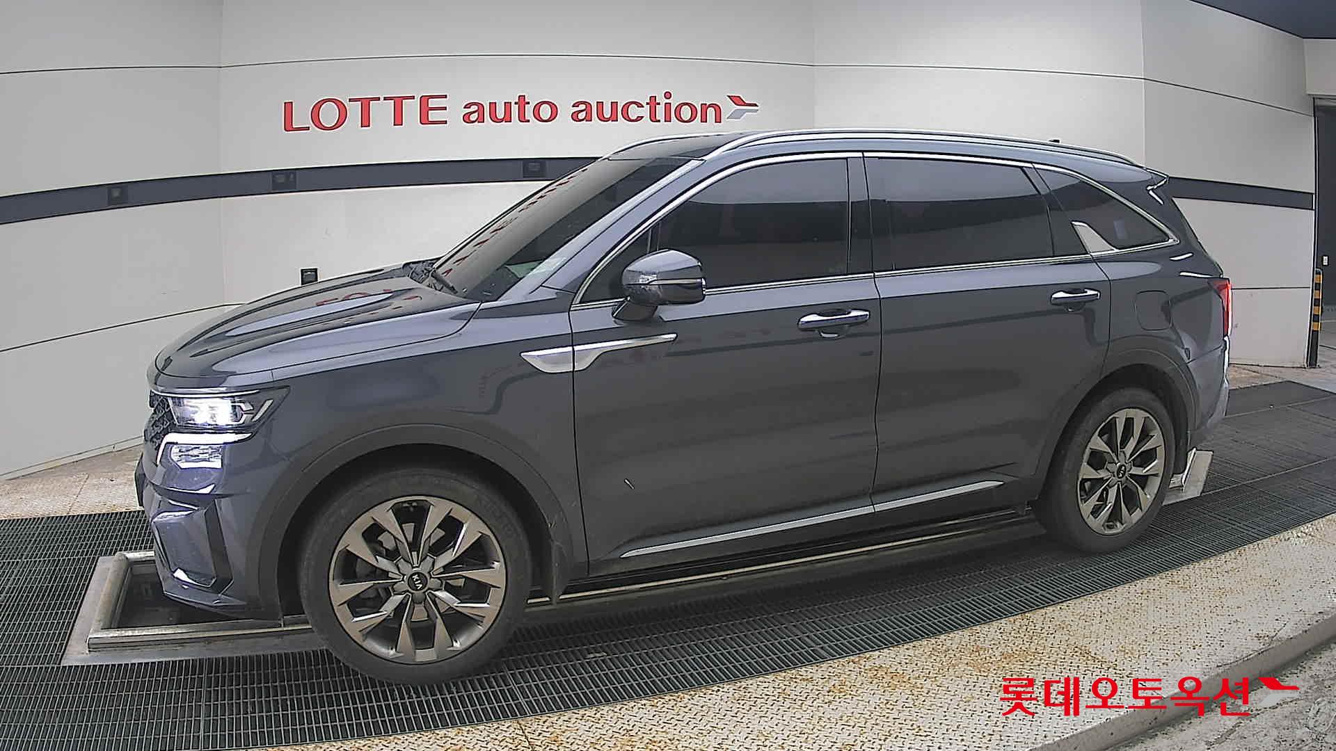 2021 - kia sorento
