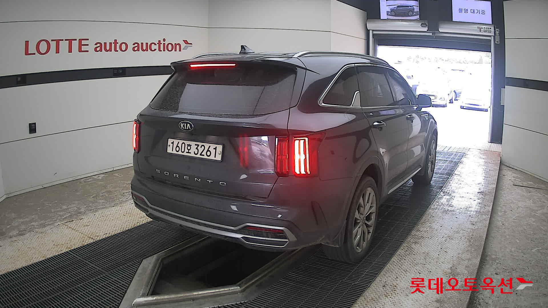 2021 - kia sorento