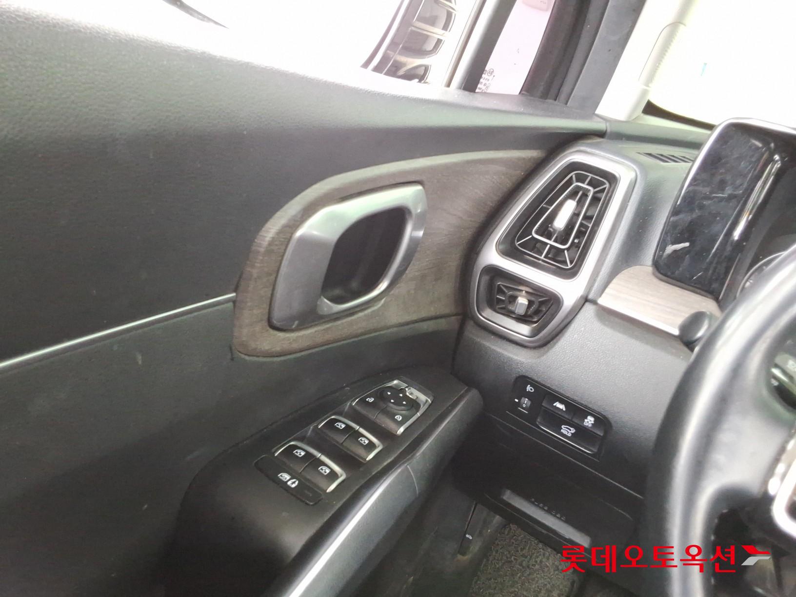 2021 - kia sorento