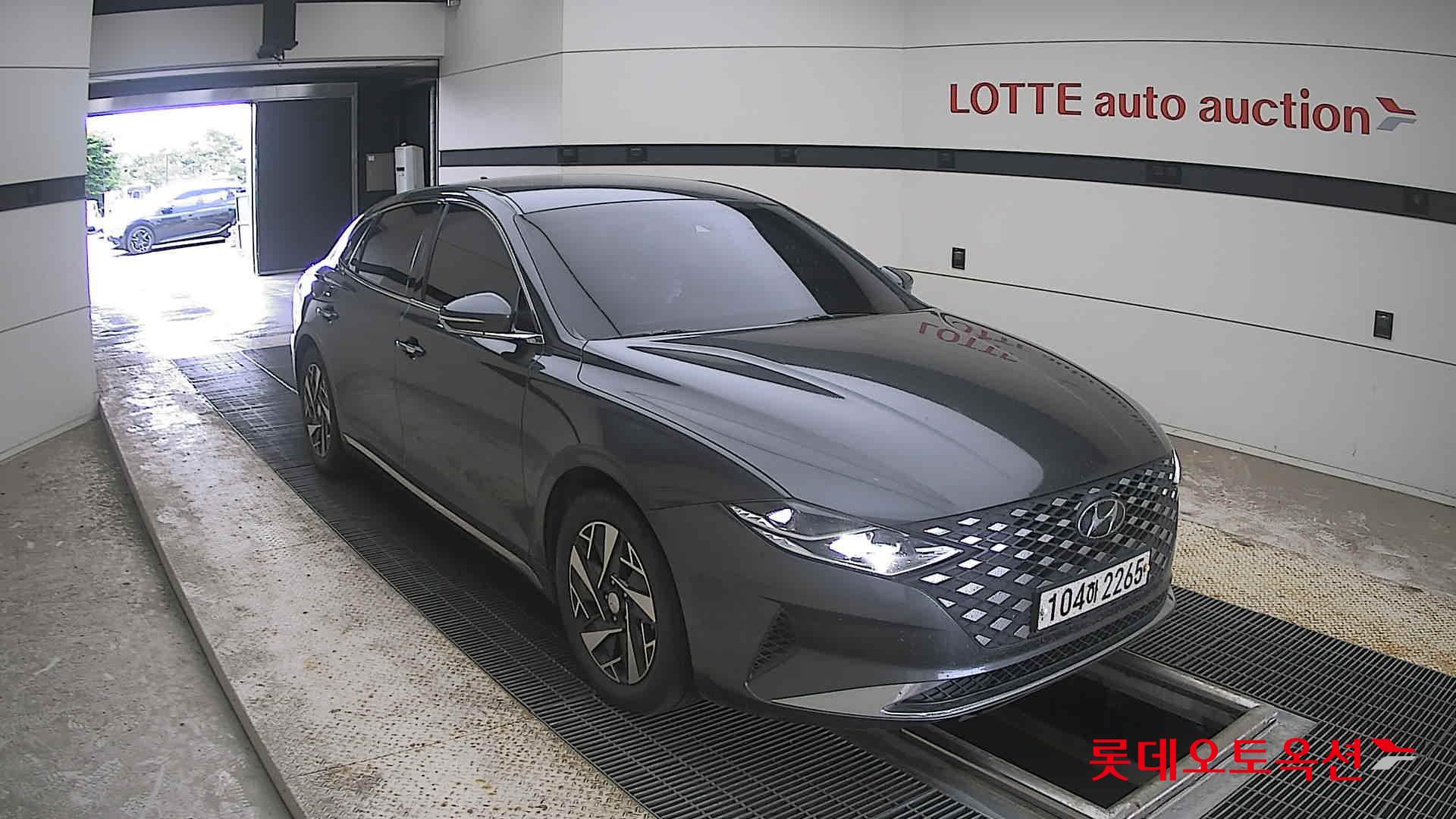 2020 - hyundai grandeur
