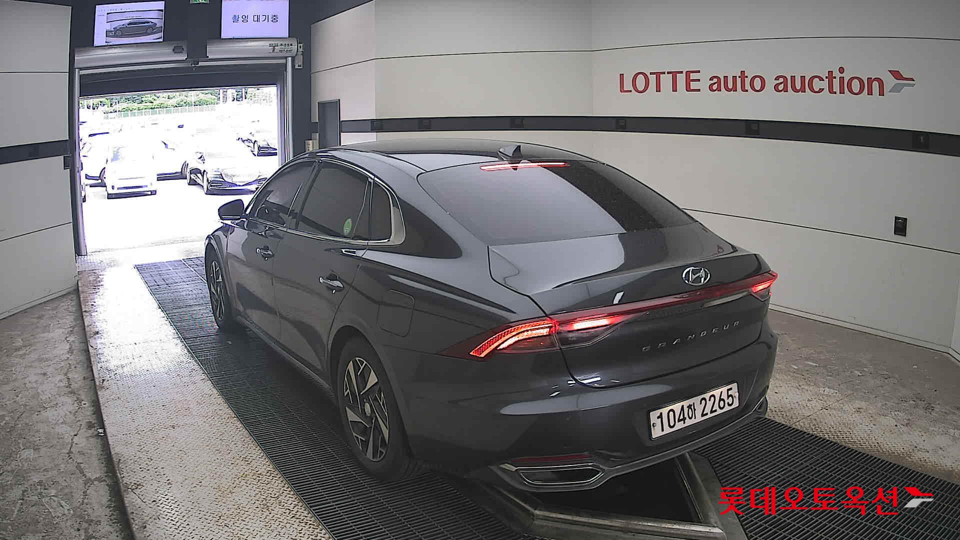 2020 - hyundai grandeur