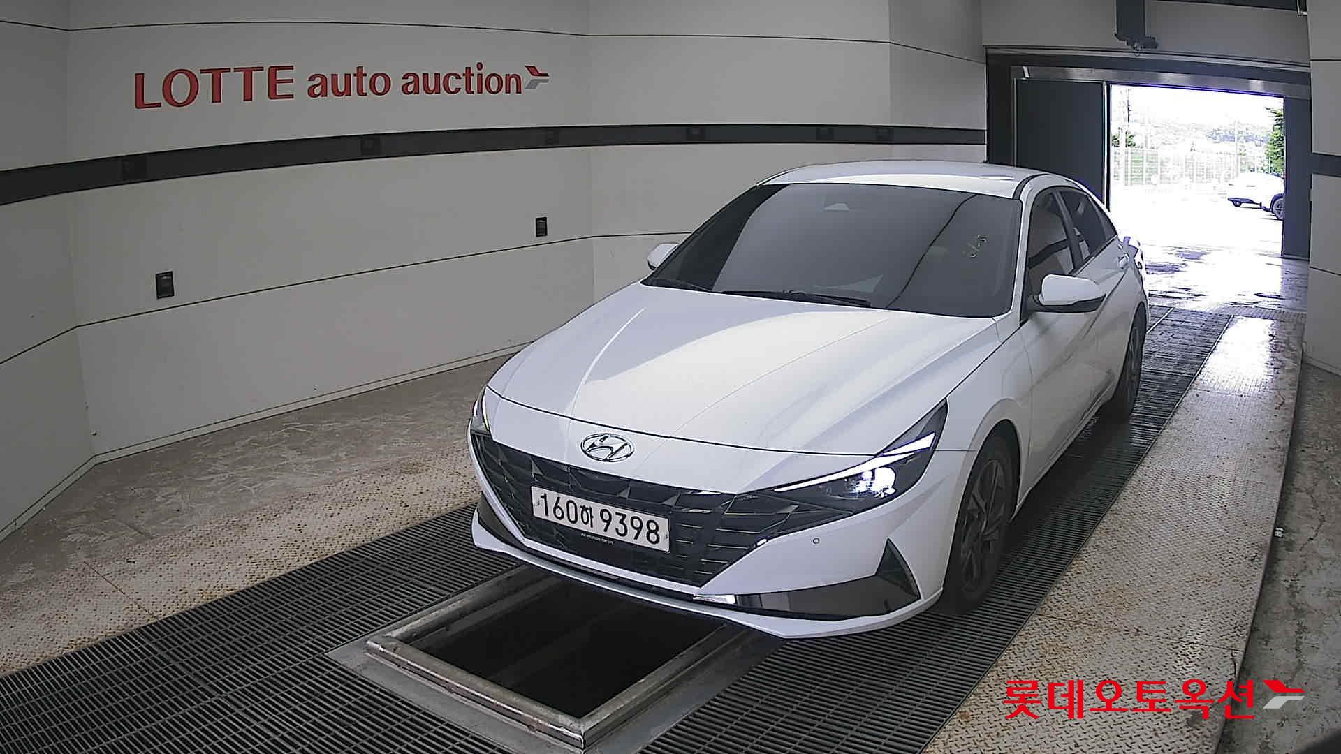 2021 - hyundai avante
