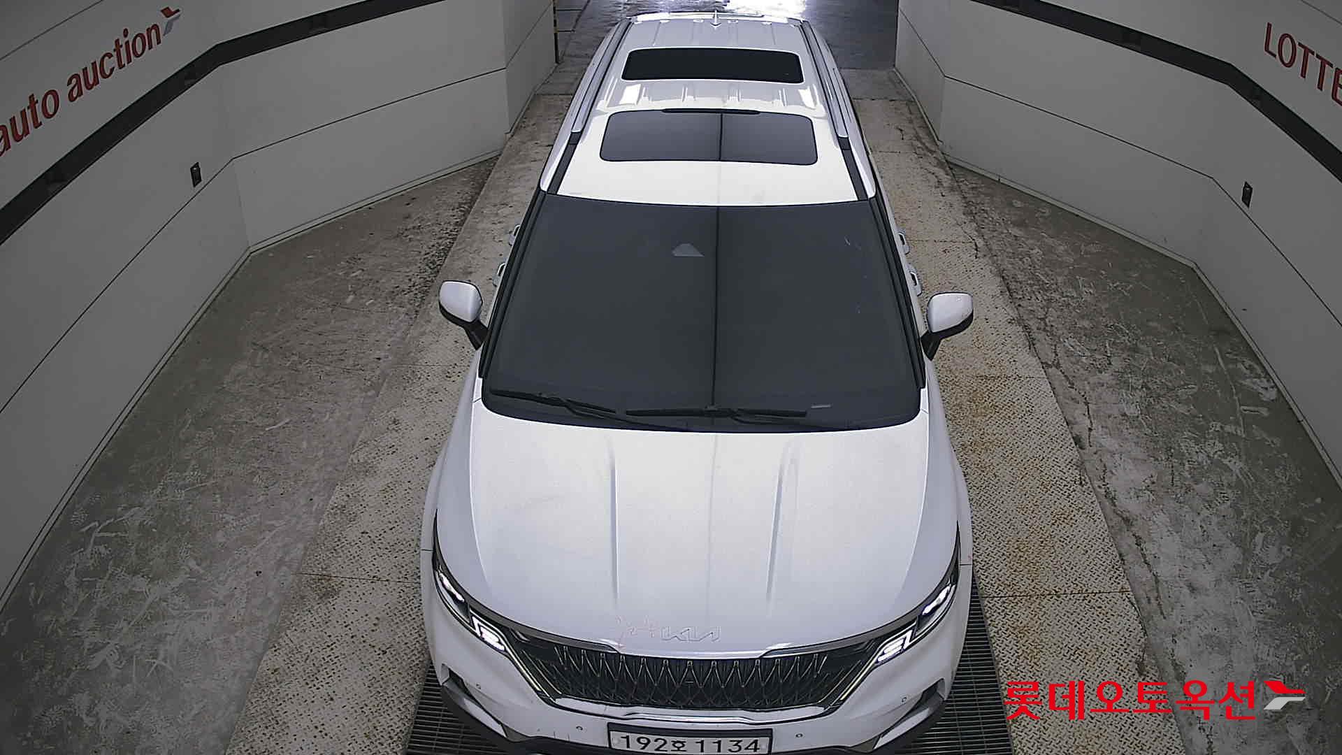 2023 - kia carnival