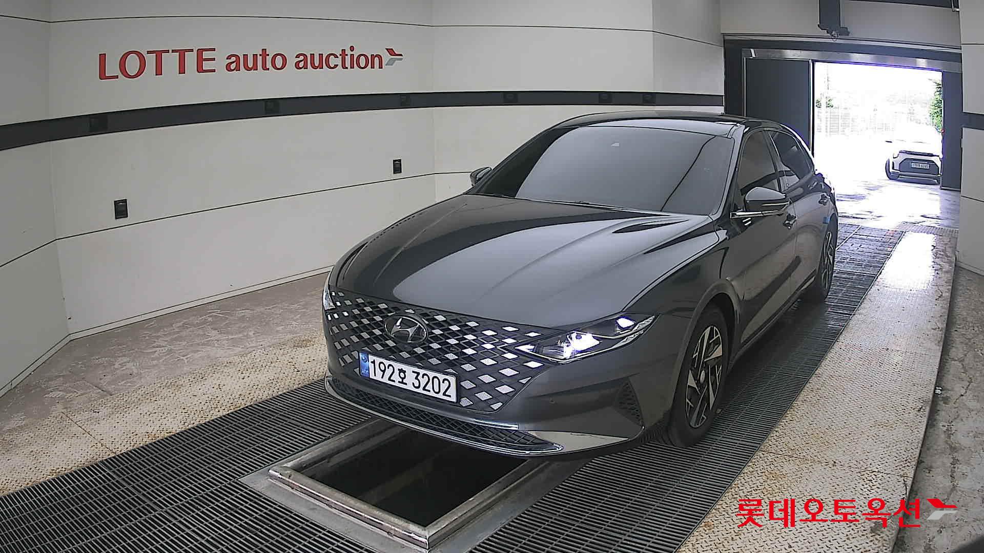2023 - hyundai grandeur