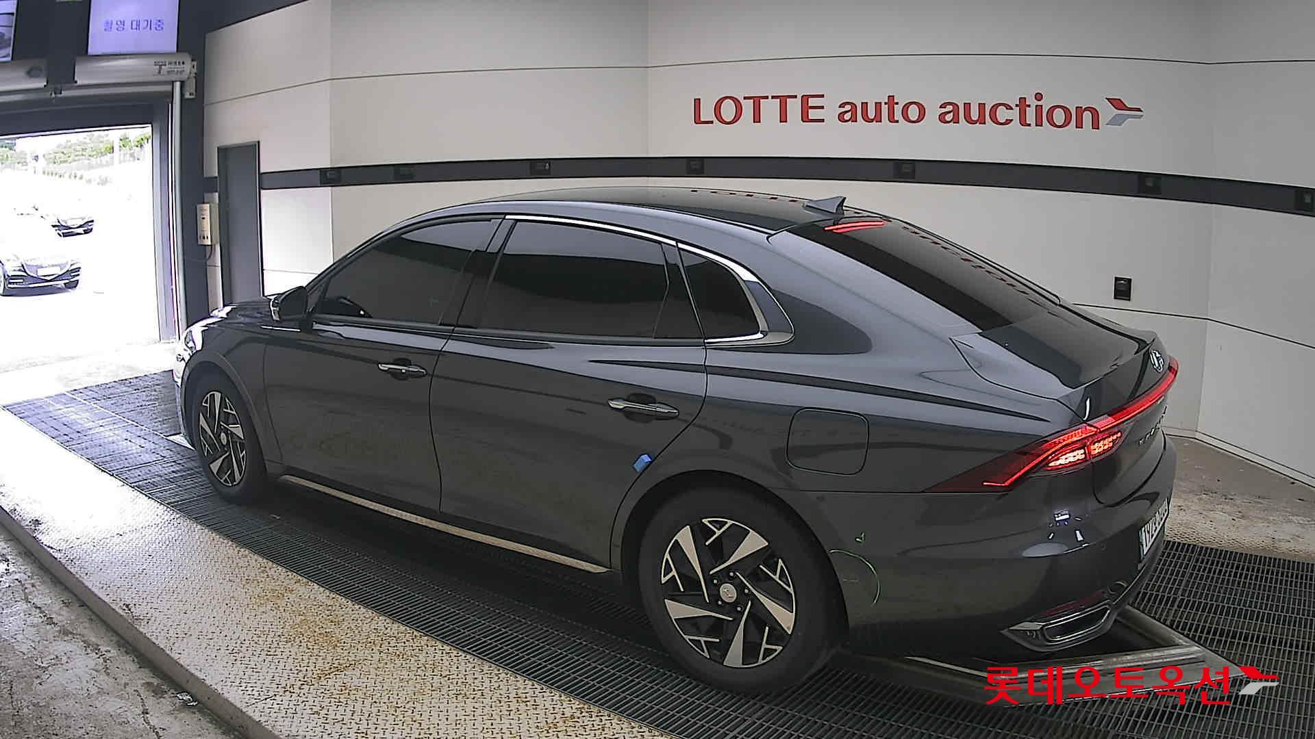 2023 - hyundai grandeur