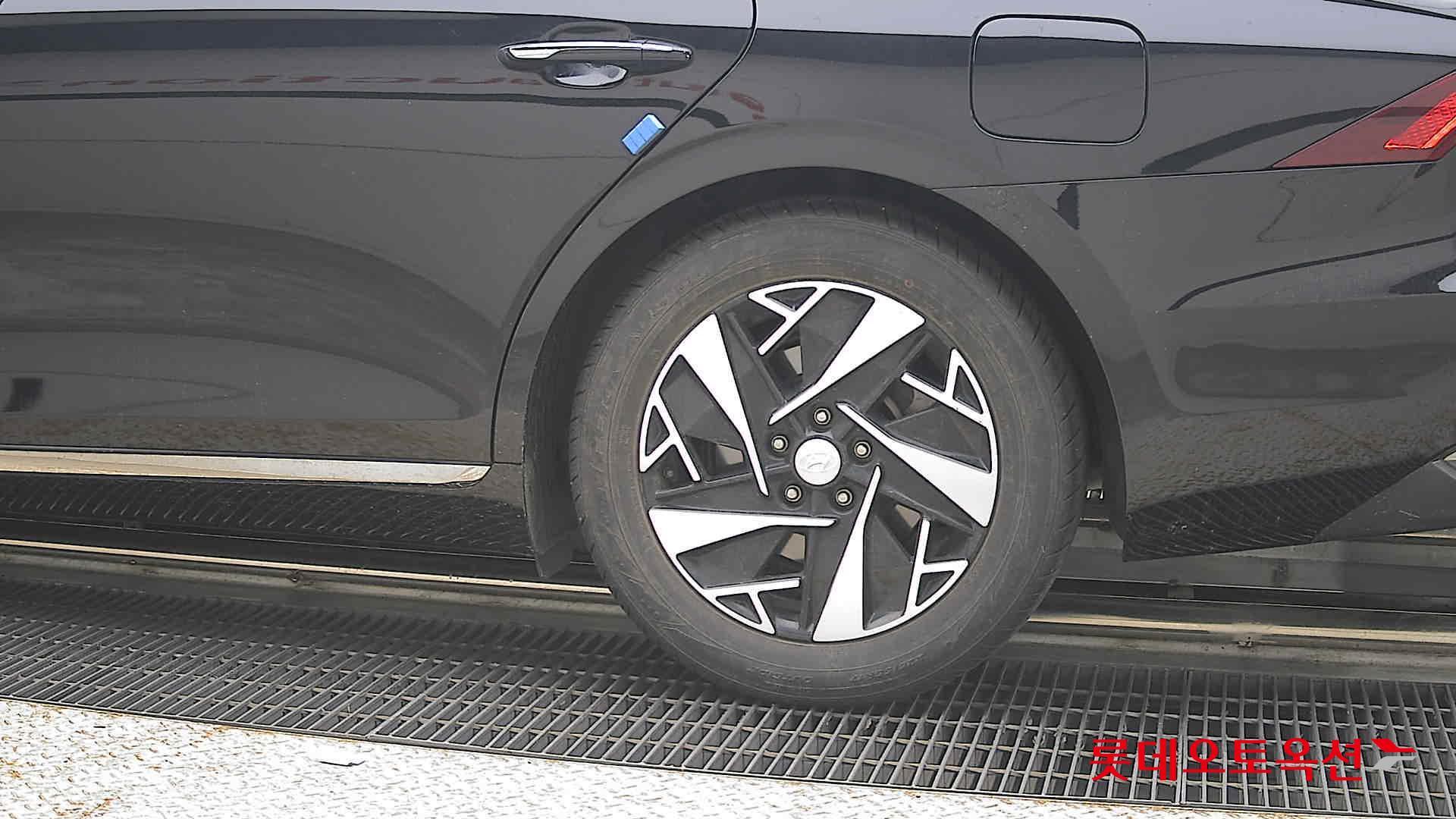 2023 - hyundai grandeur
