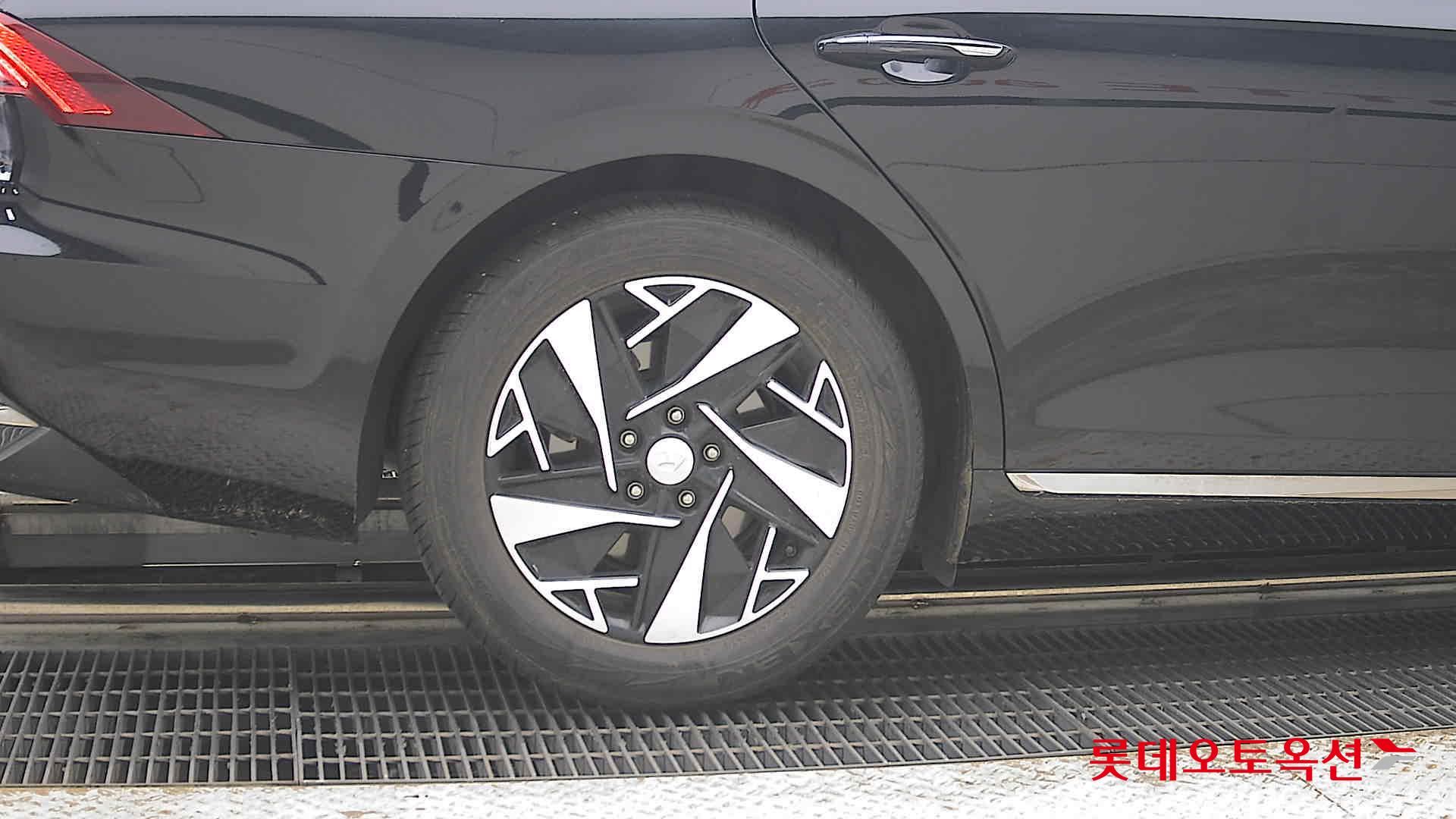 2023 - hyundai grandeur
