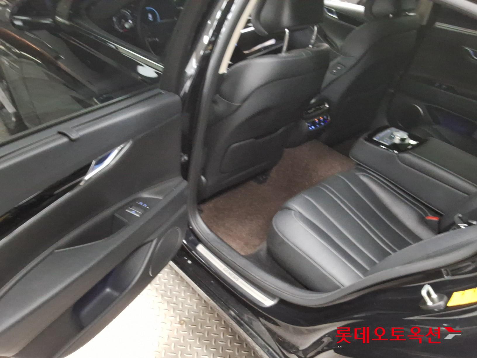 2023 - genesis g80