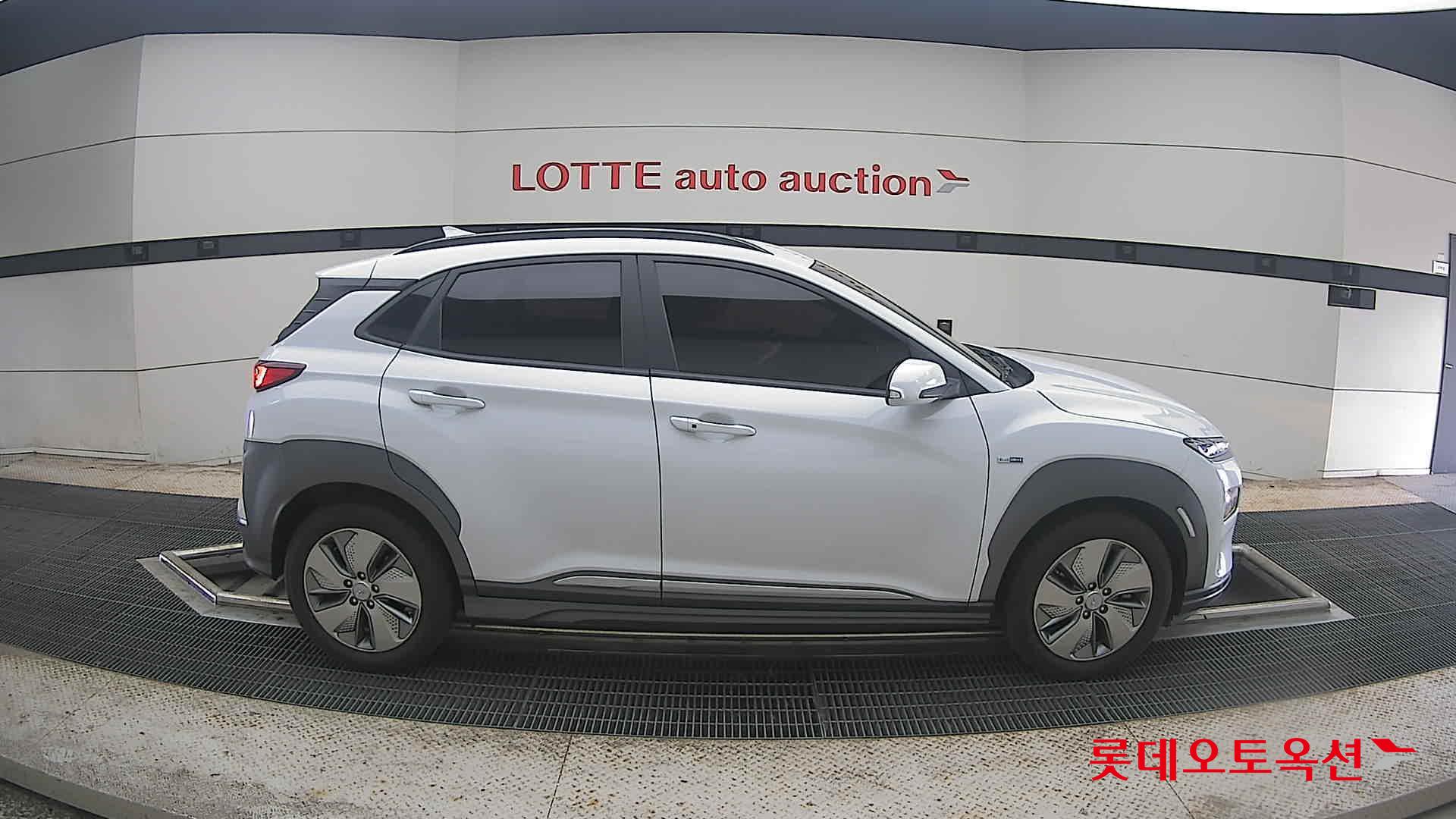 2020 - hyundai kona