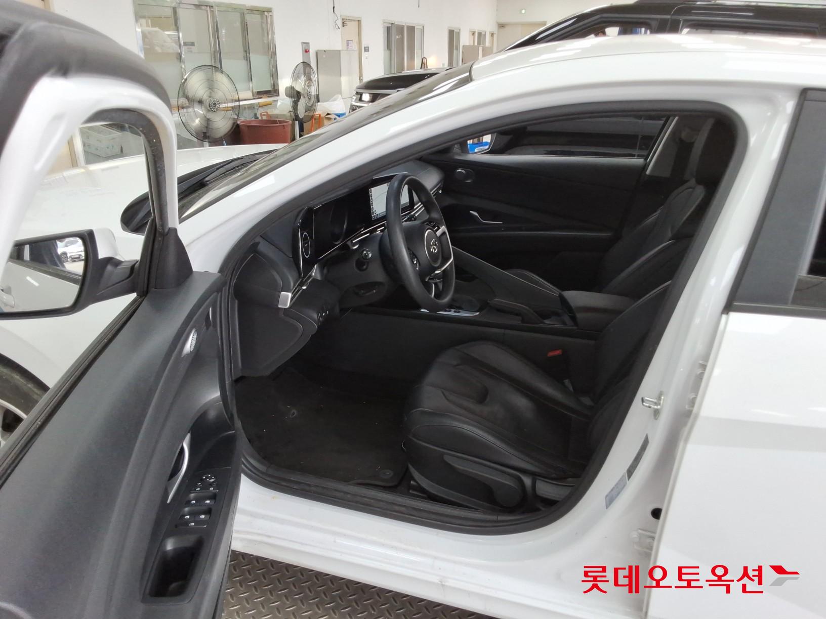 2023 - hyundai avante