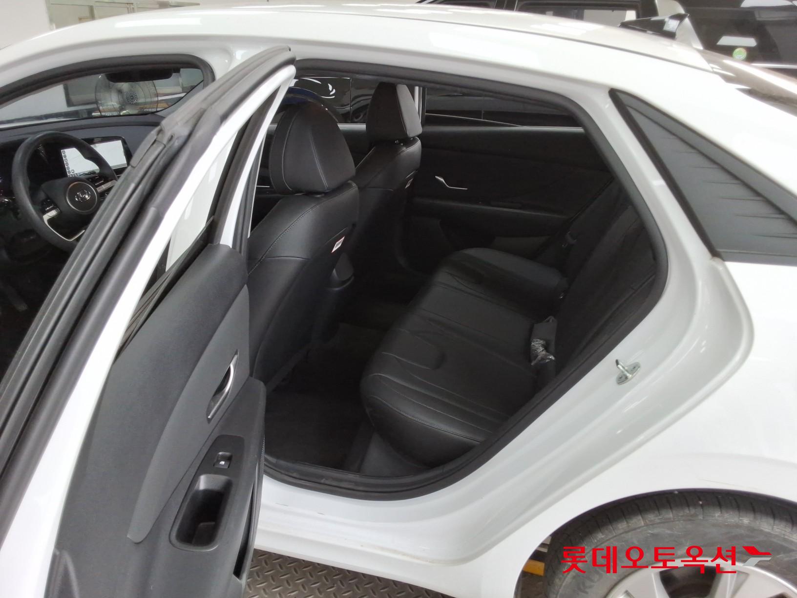 2023 - hyundai avante