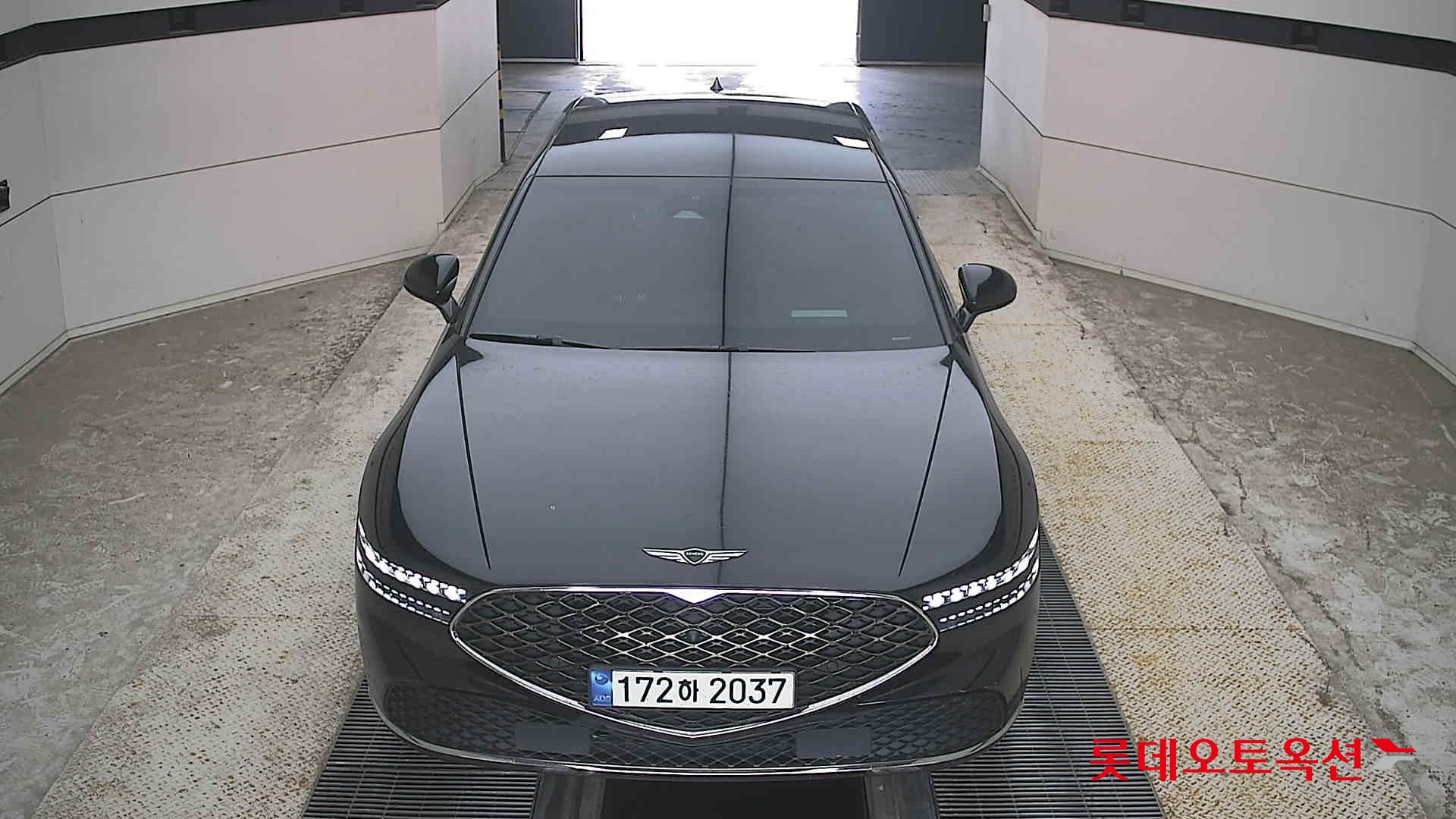 GENESIS G90 (G)