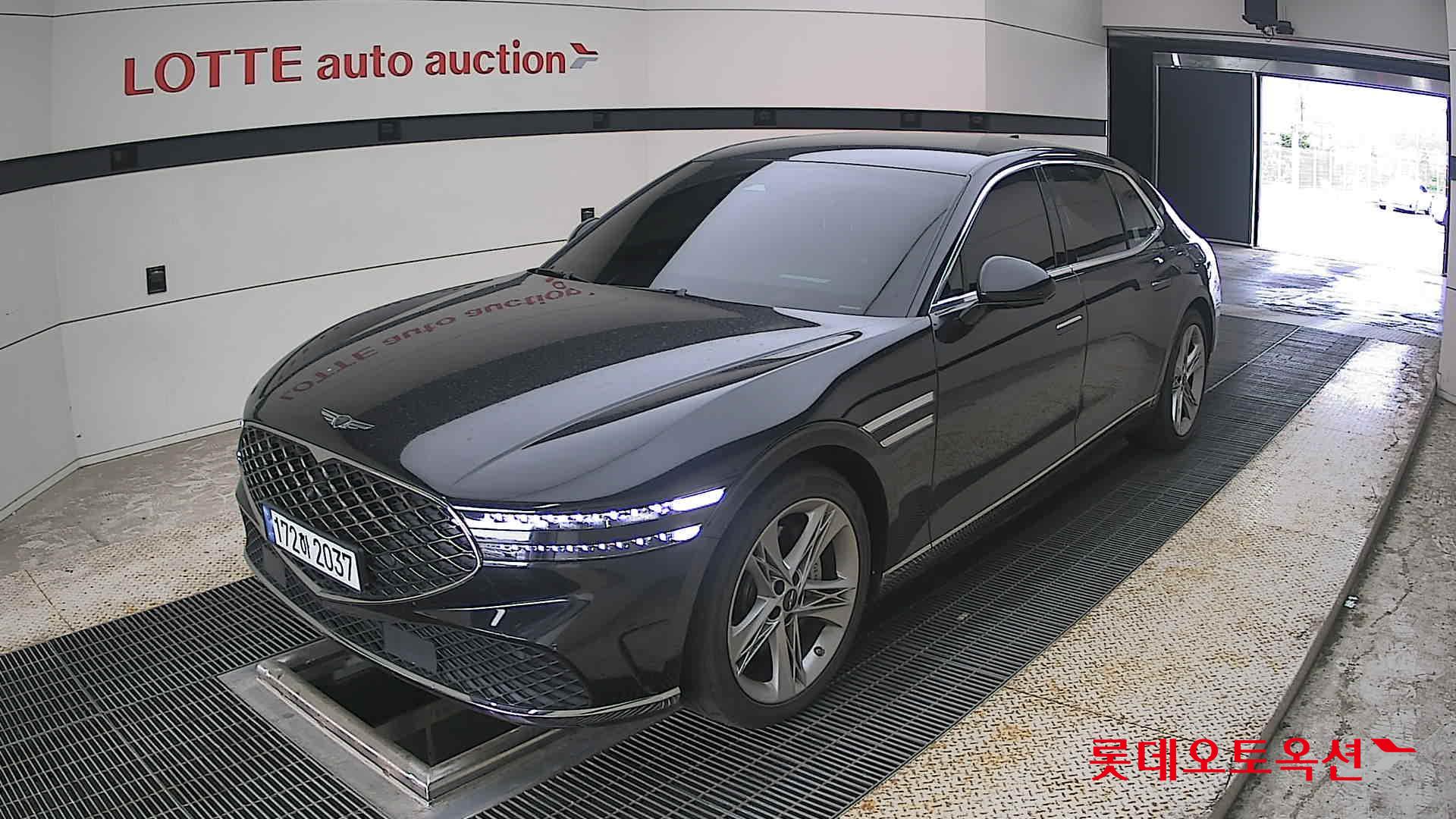 2022 - genesis g90
