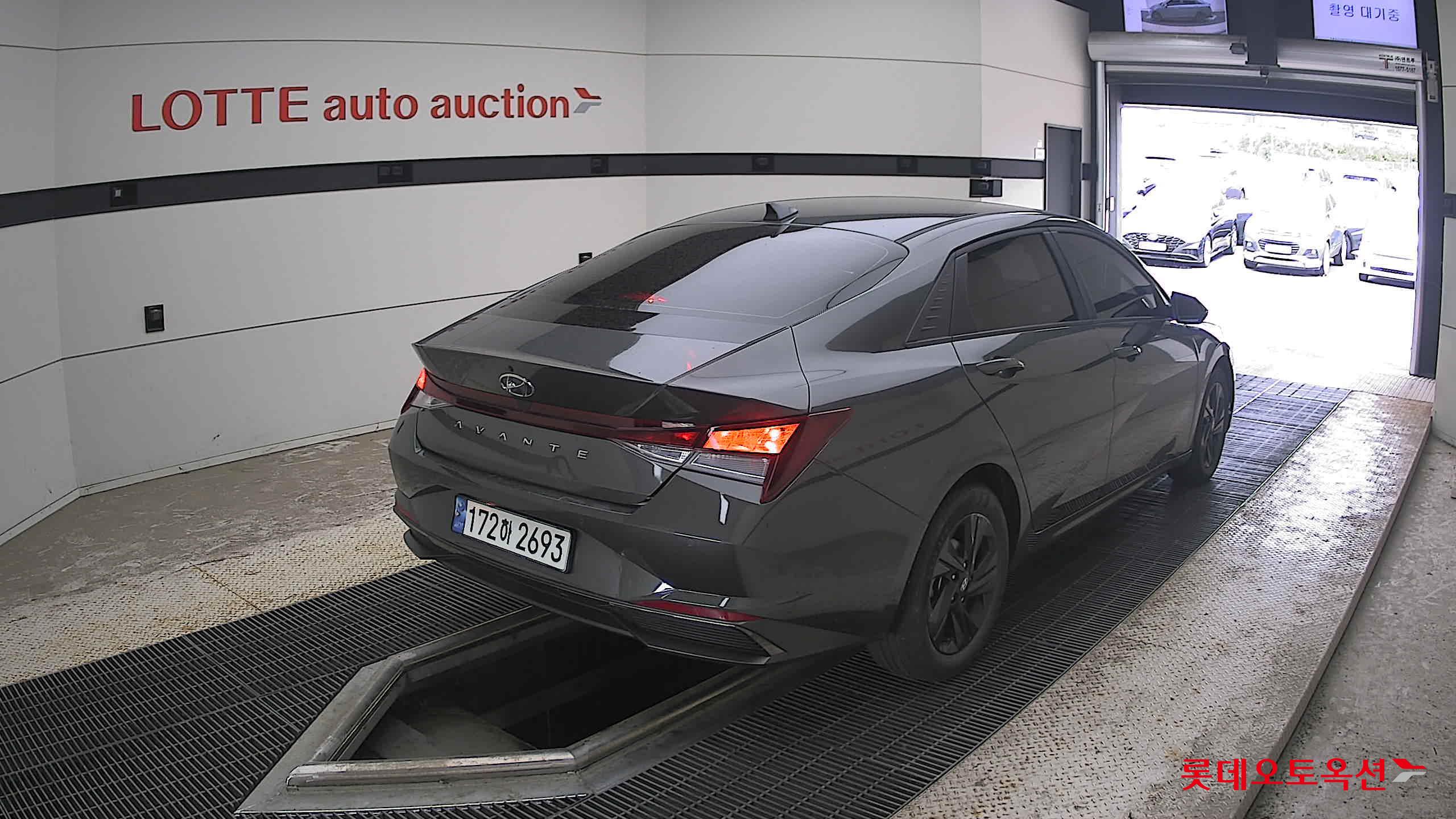 2023 - hyundai avante