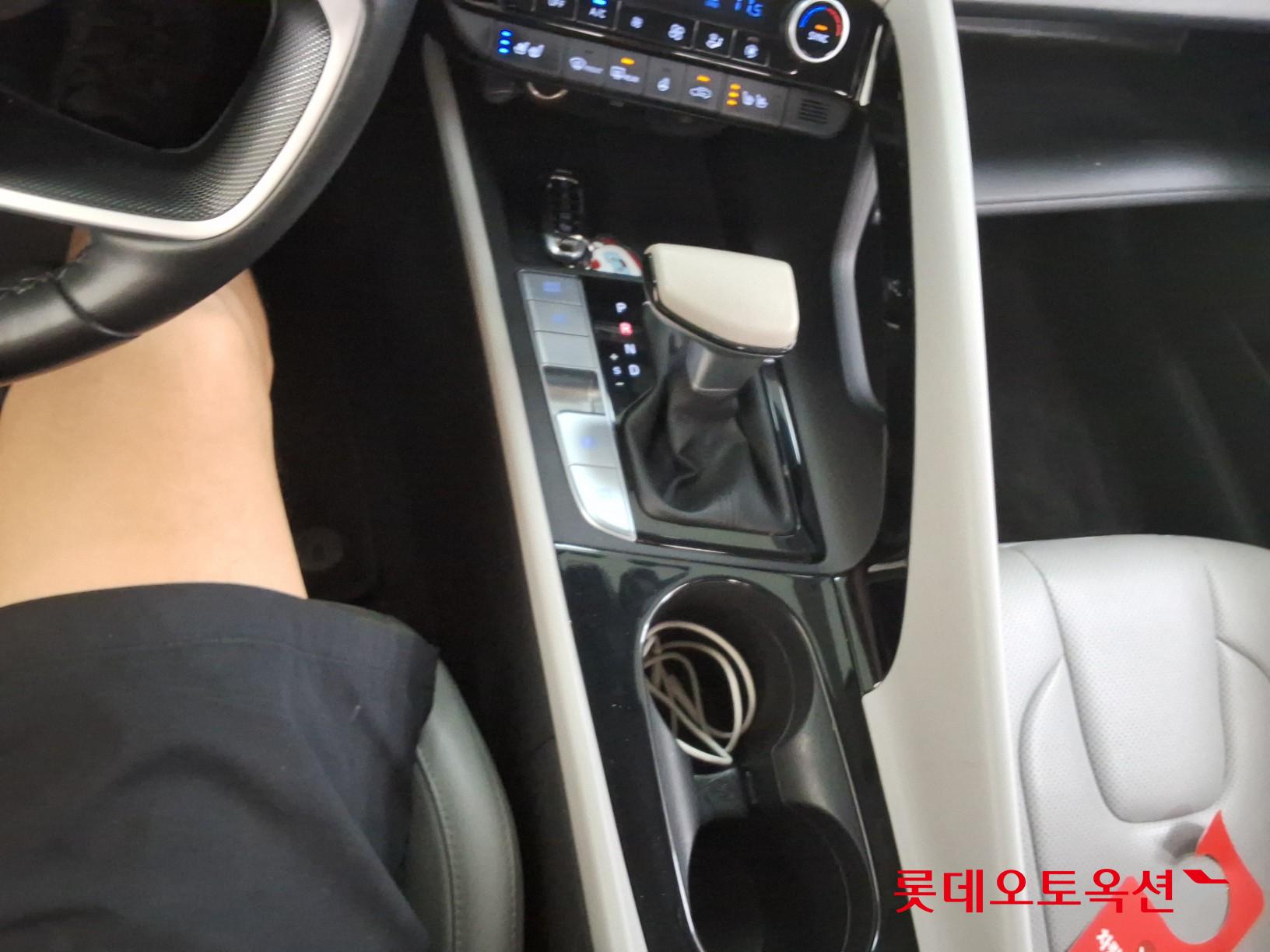 2023 - hyundai avante