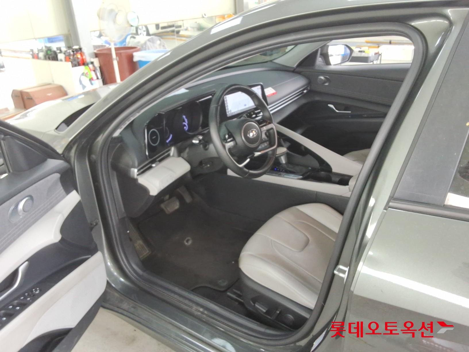 2023 - hyundai avante