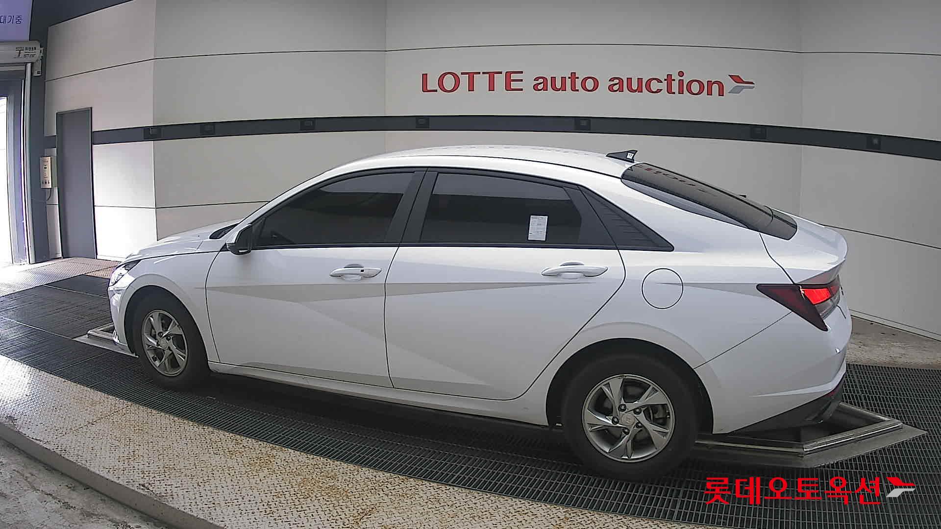 2023 - hyundai avante