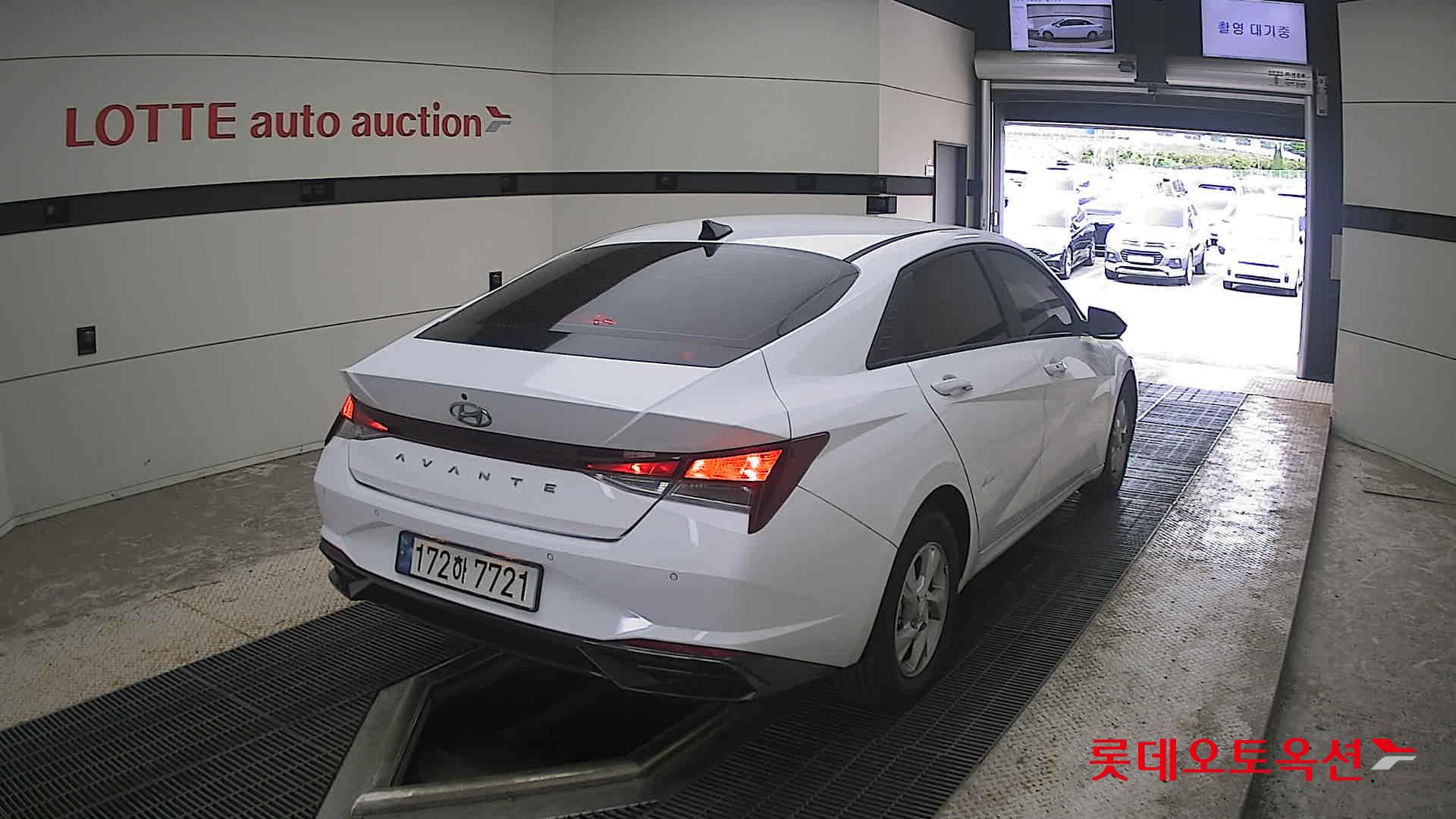 2023 - hyundai avante