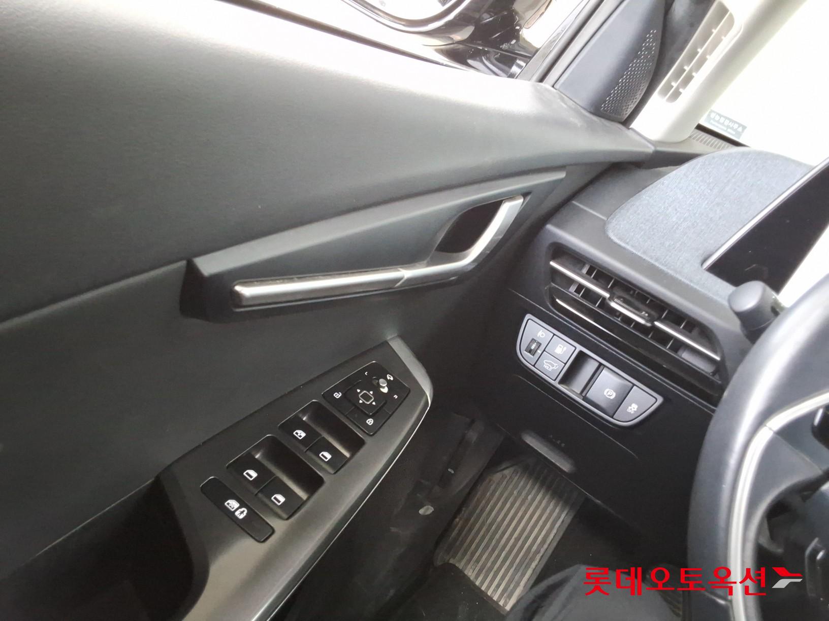 2022 - kia ev6